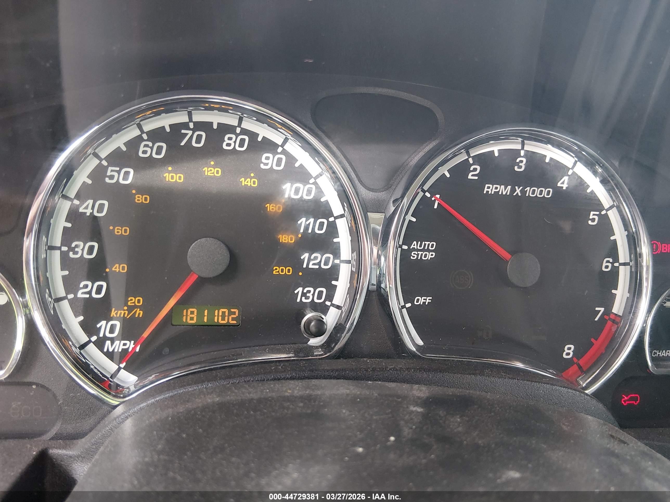 SATURN VUE image 7