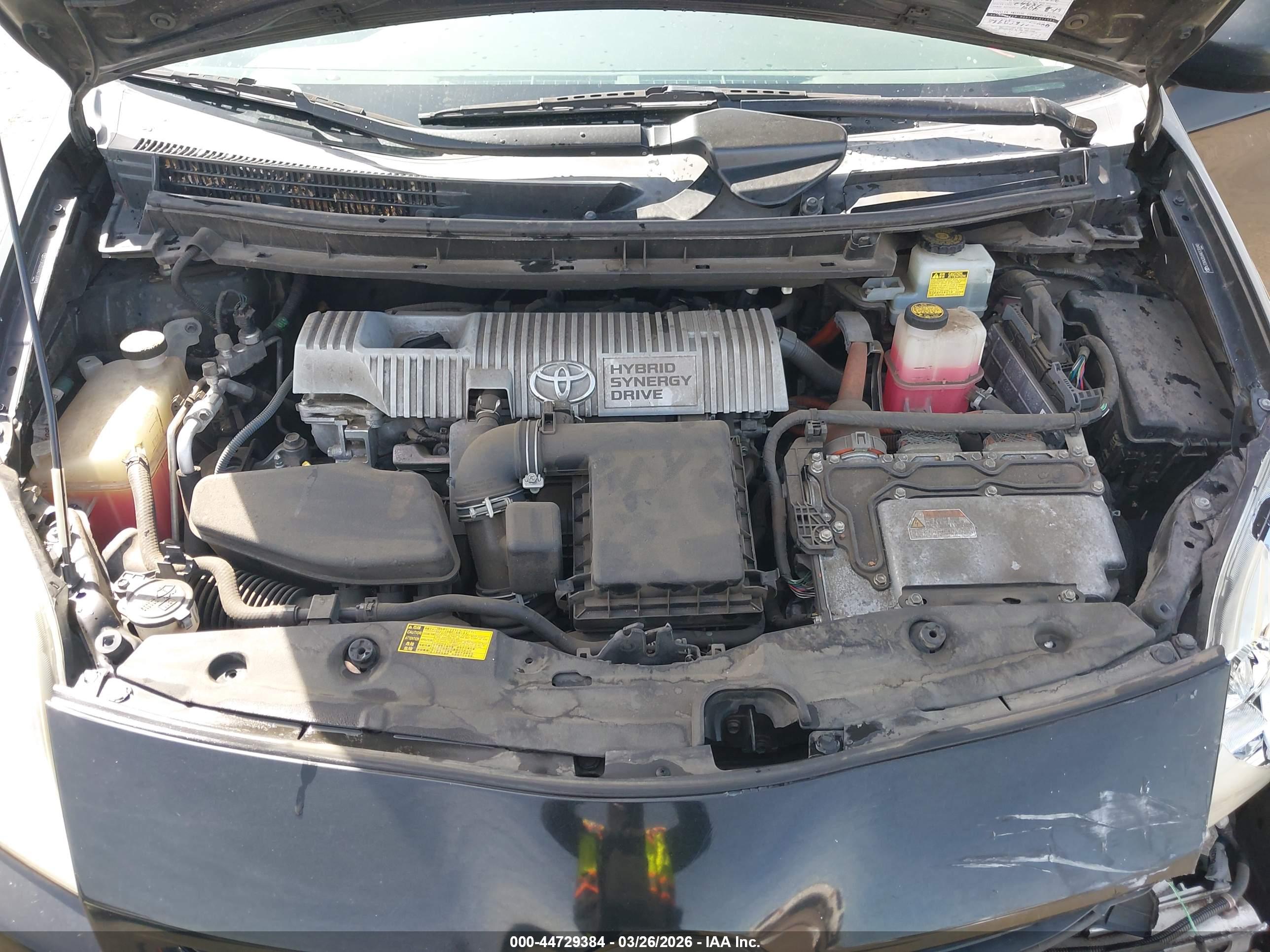 TOYOTA PRIUS image 10