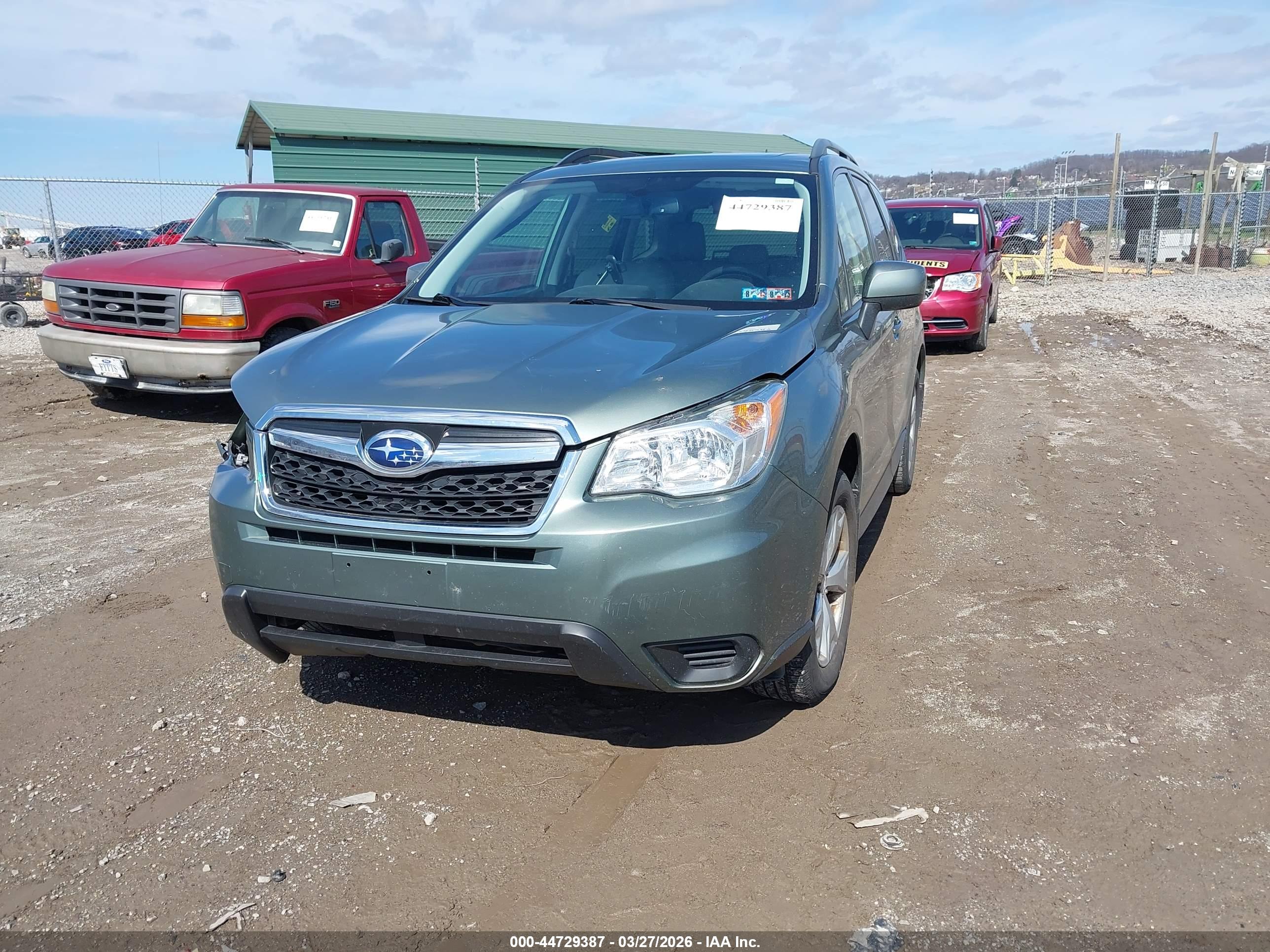 SUBARU FORESTER image 2