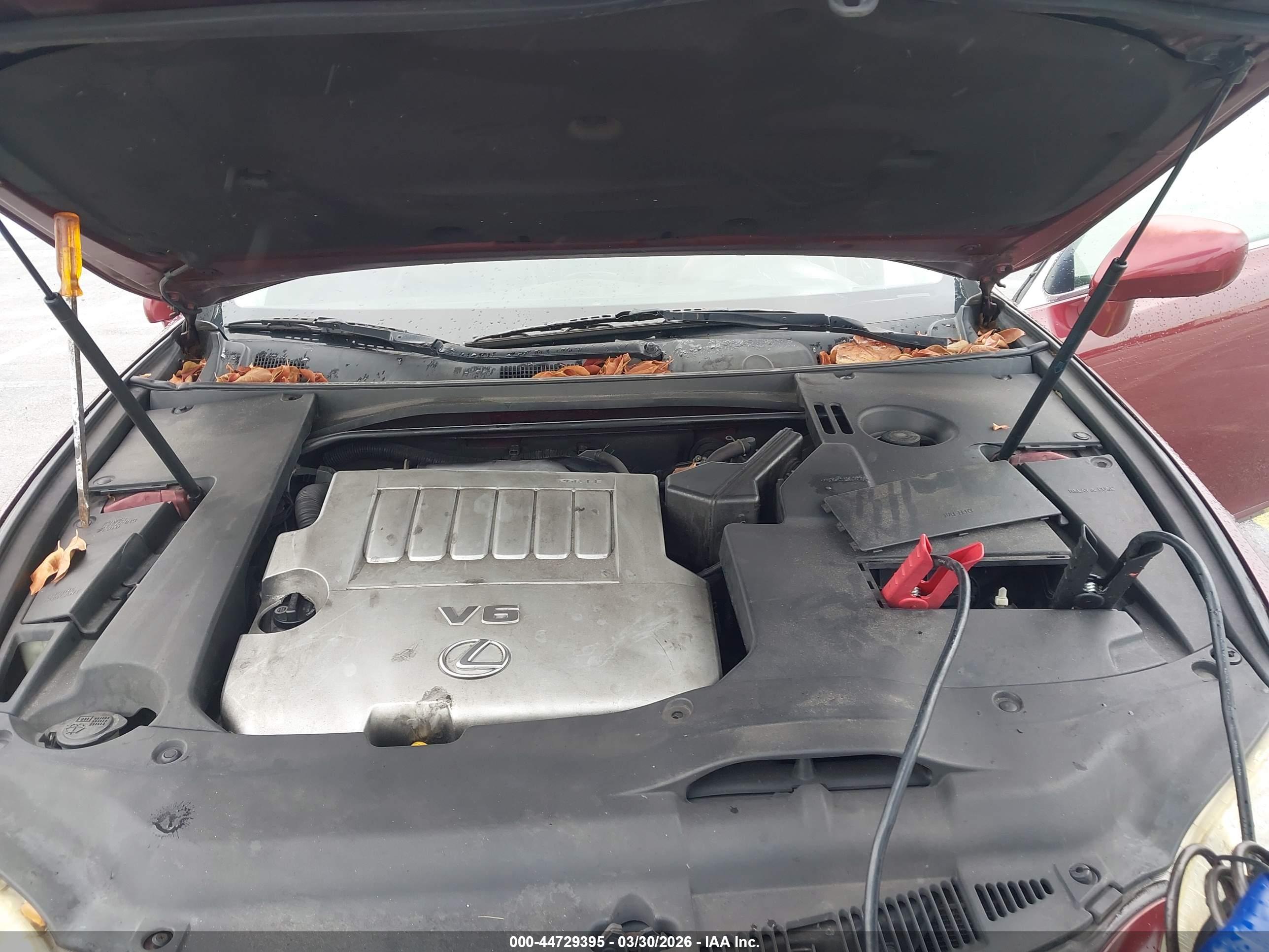 LEXUS ES image 10