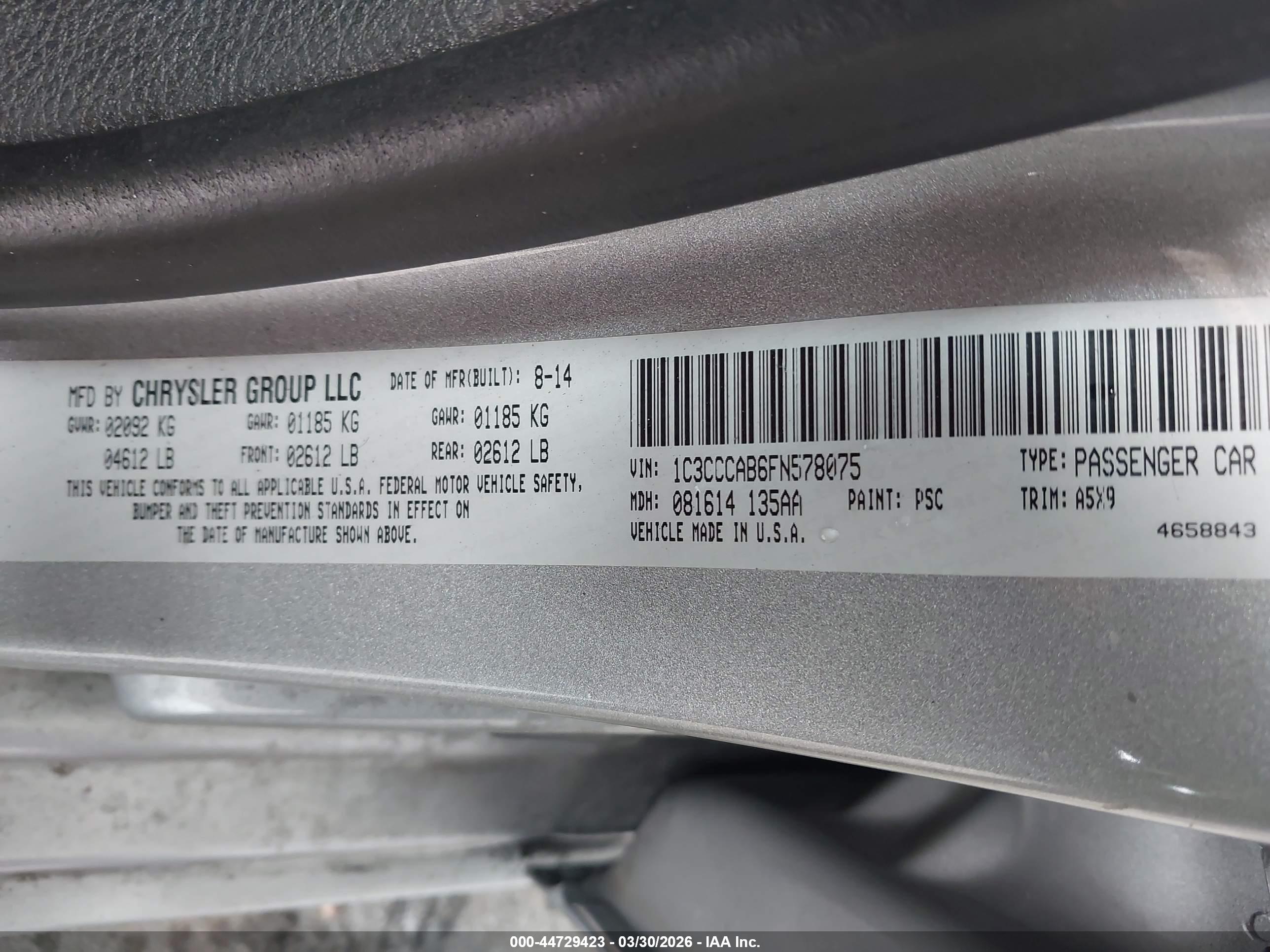 CHRYSLER 200 image 9