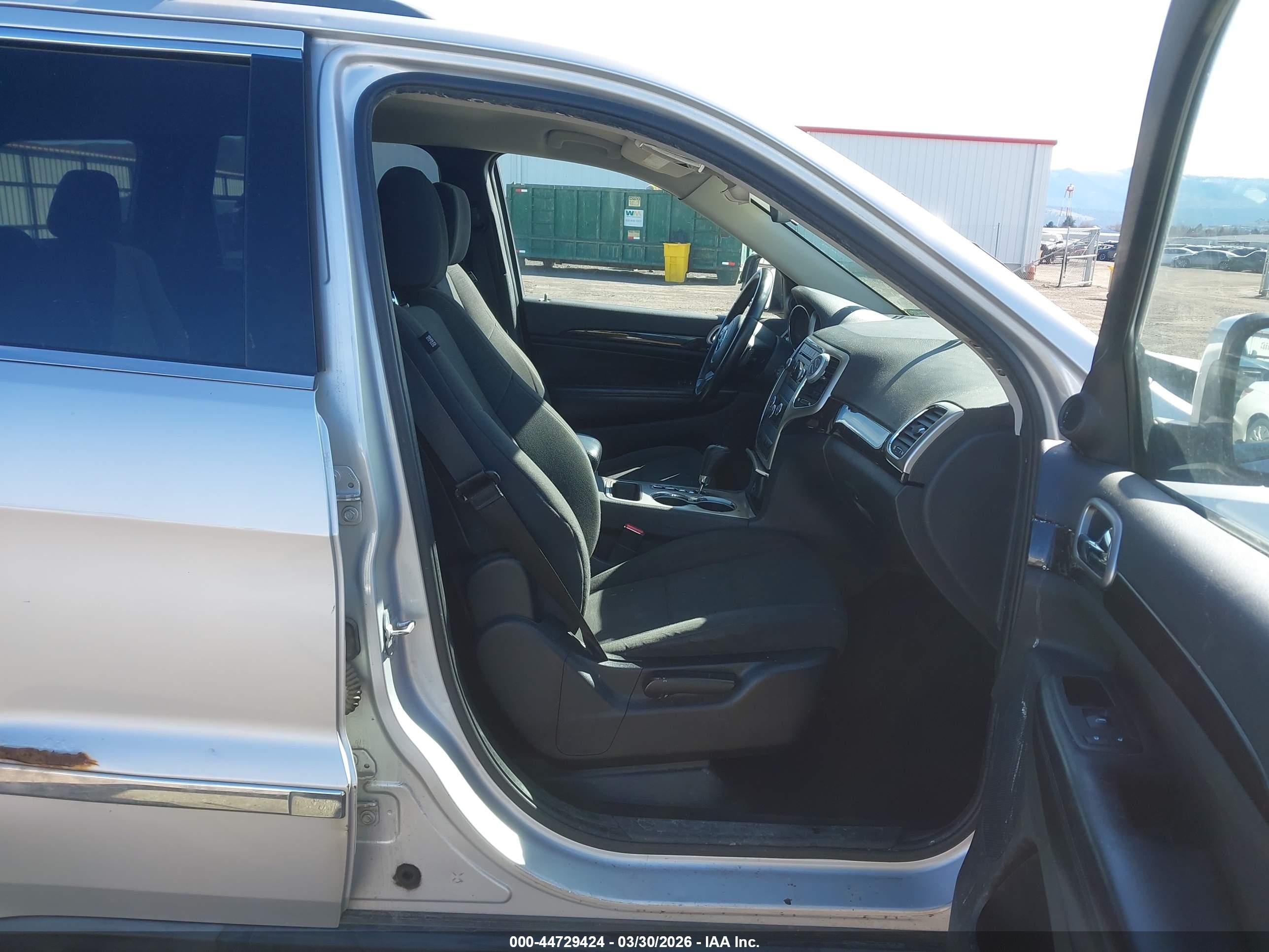 JEEP GRAND image 5