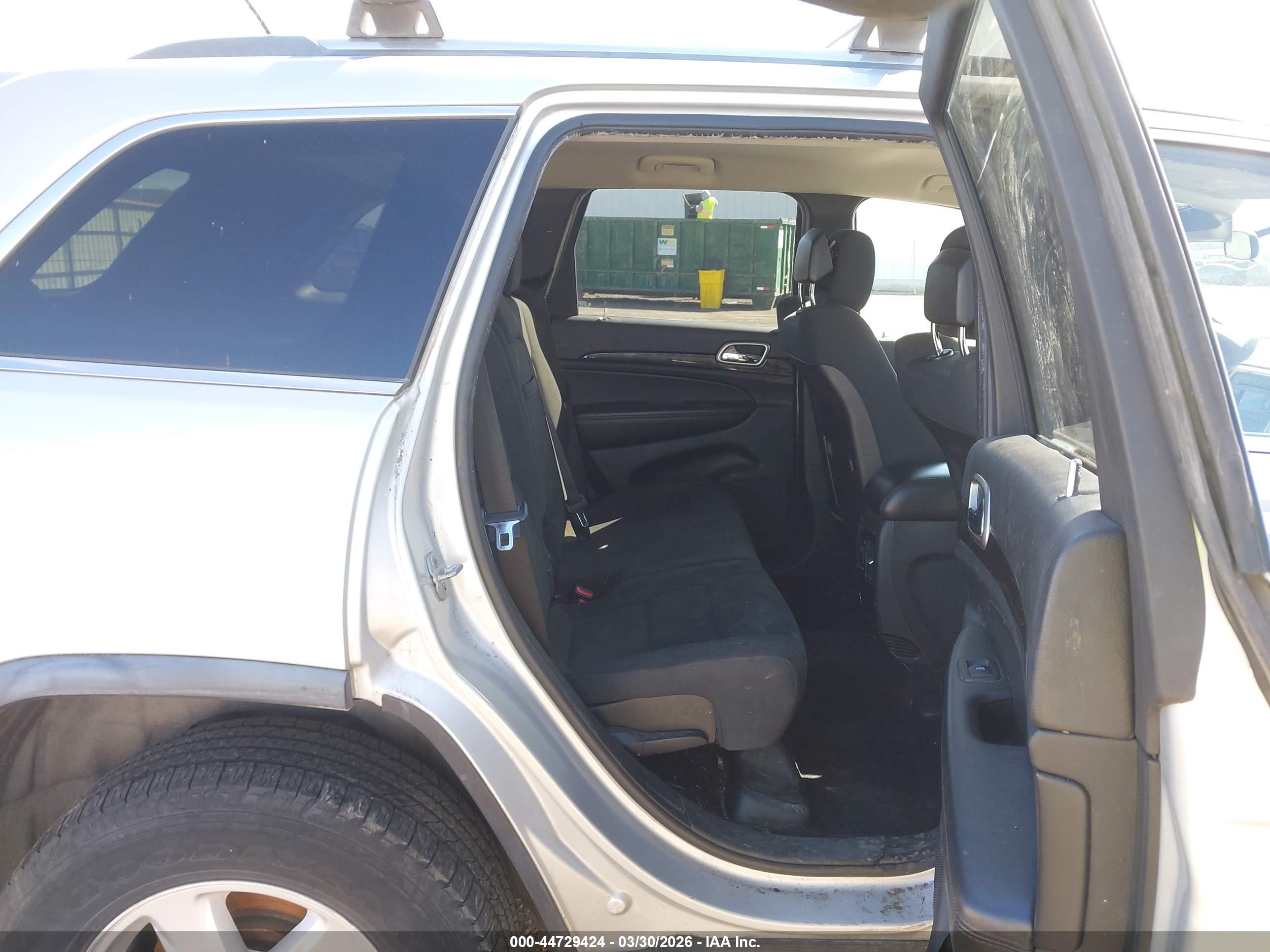 JEEP GRAND image 8