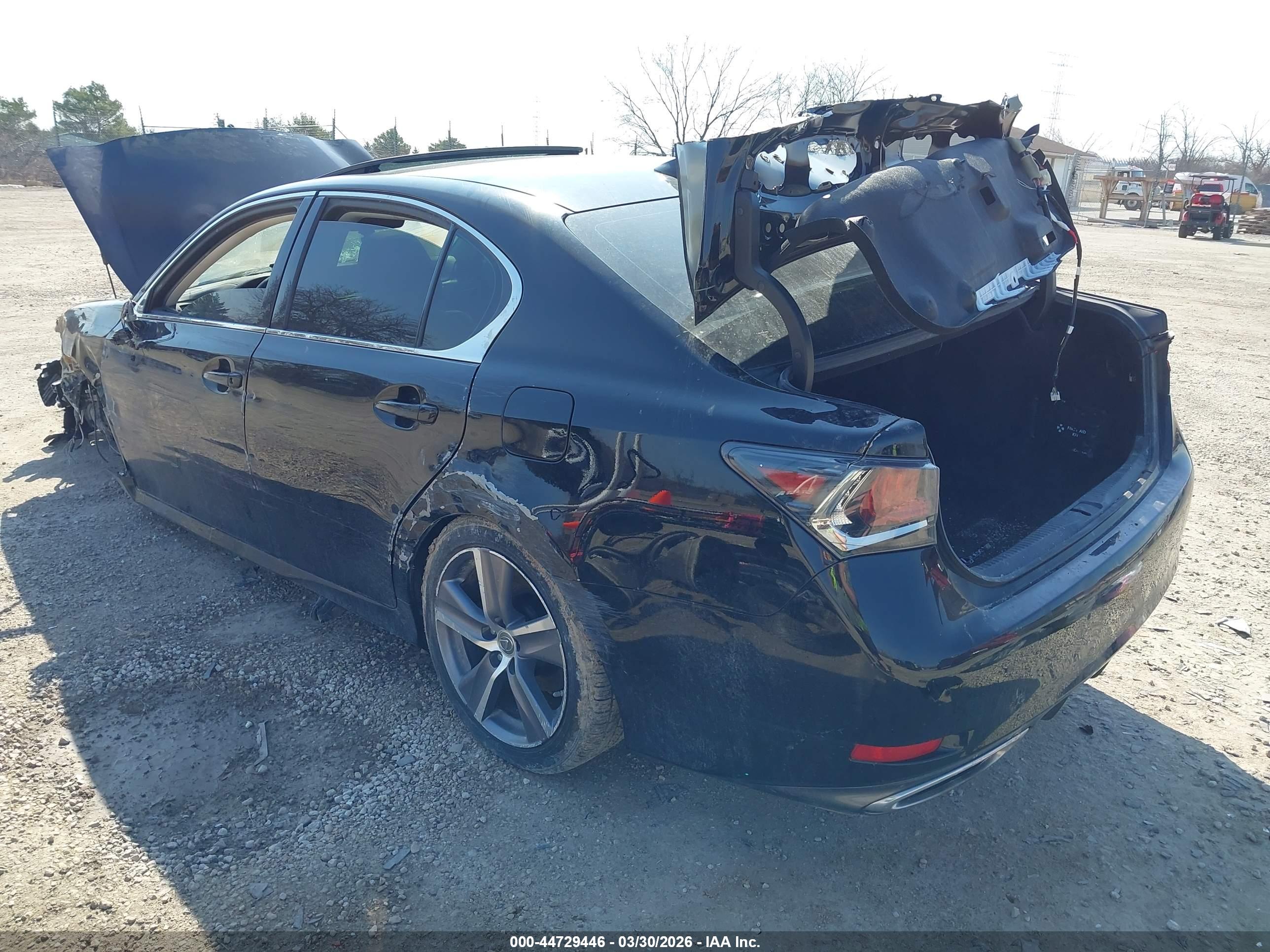 LEXUS GS image 3
