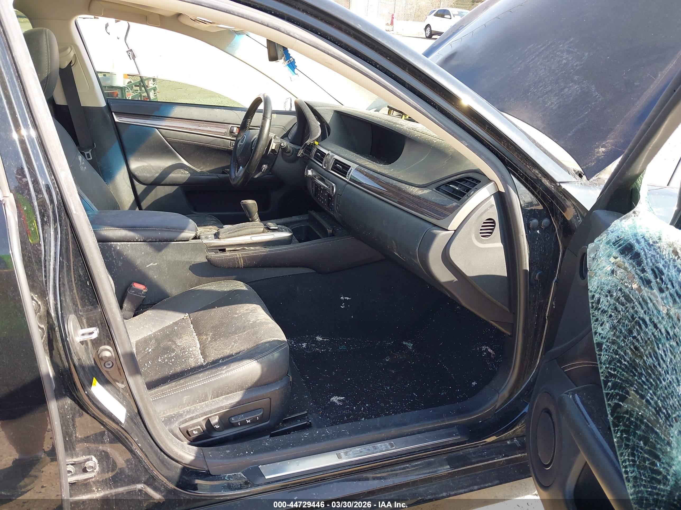 LEXUS GS image 5