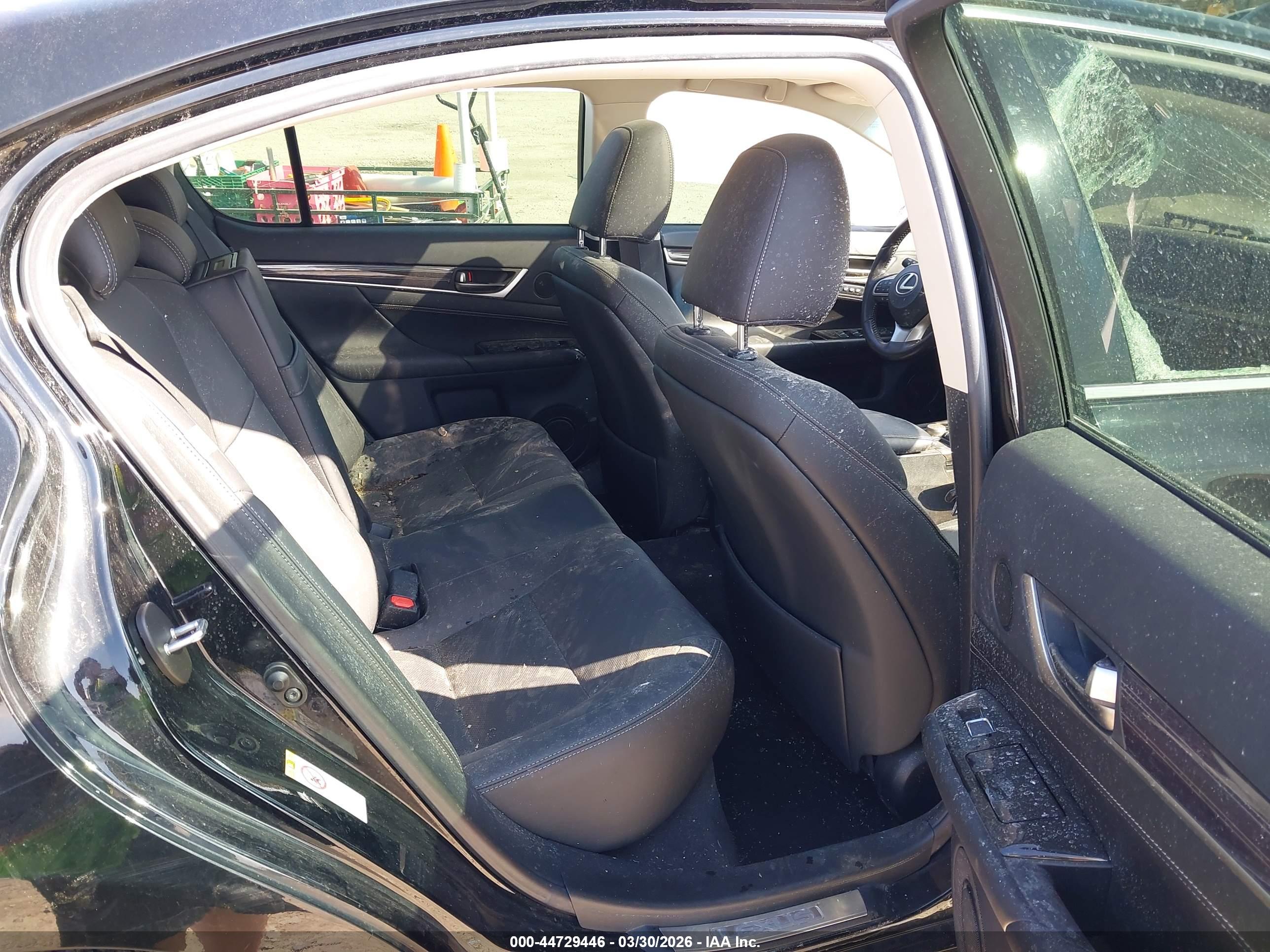 LEXUS GS image 8