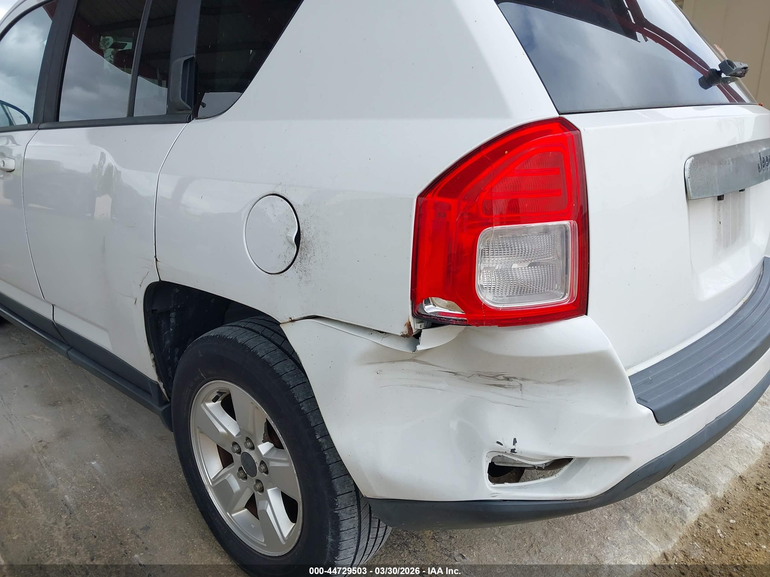 JEEP COMPASS image 6