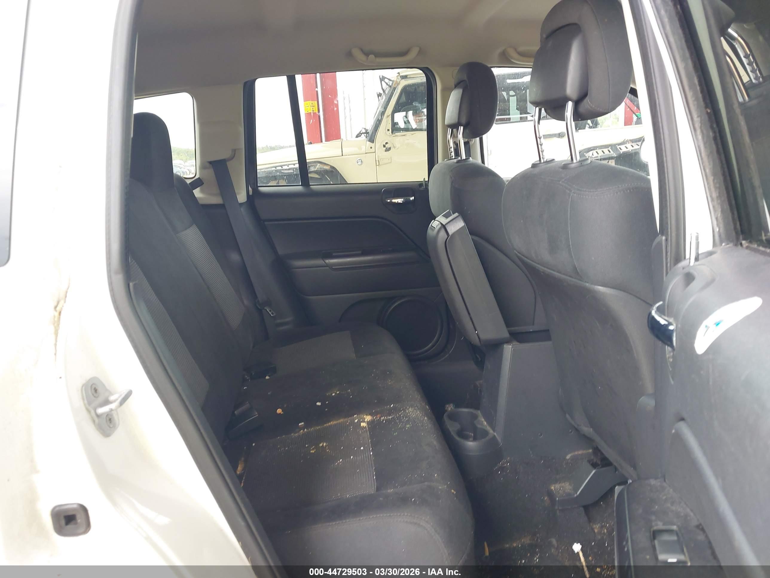JEEP COMPASS image 8