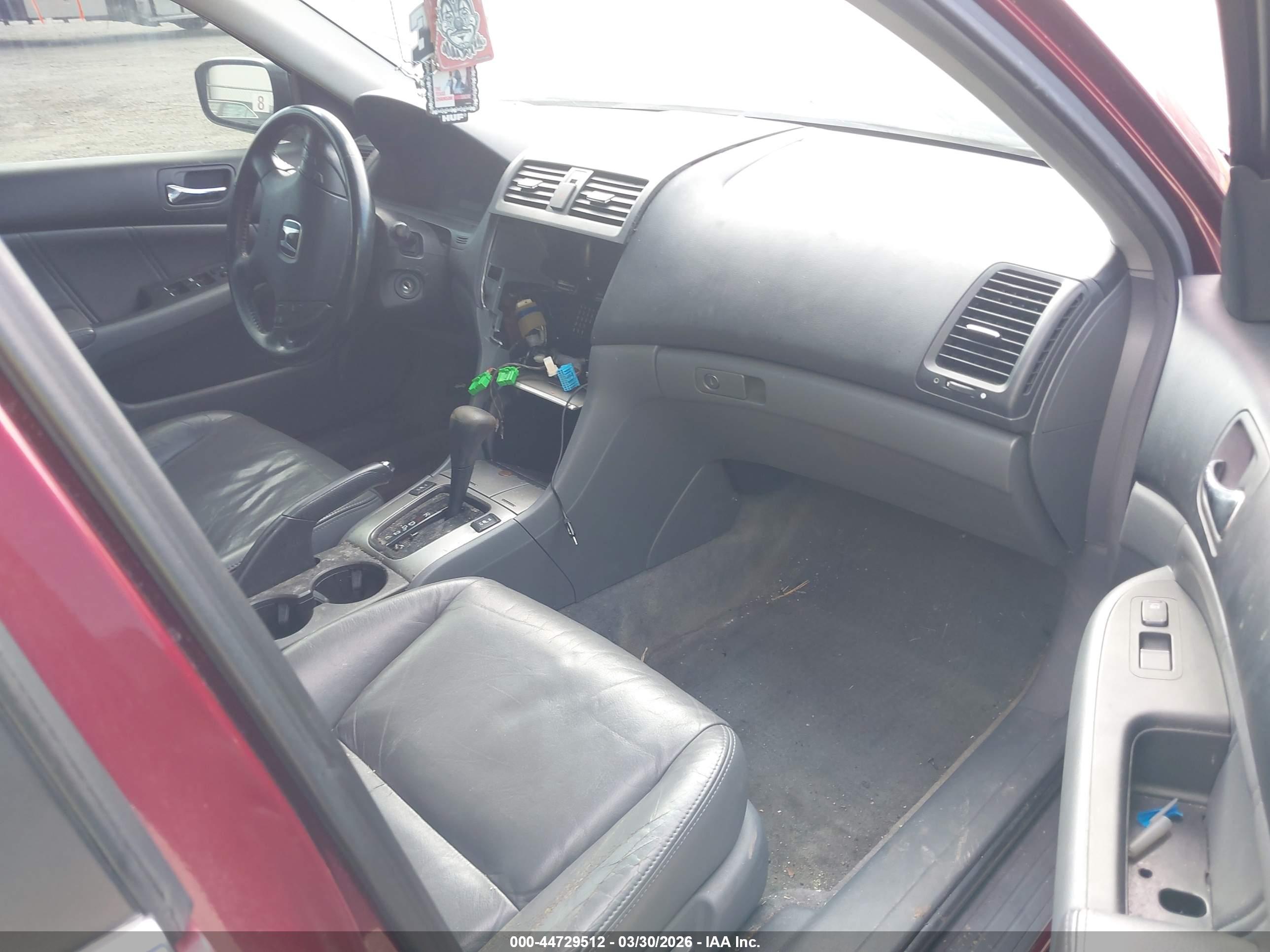 HONDA ACCORD image 5