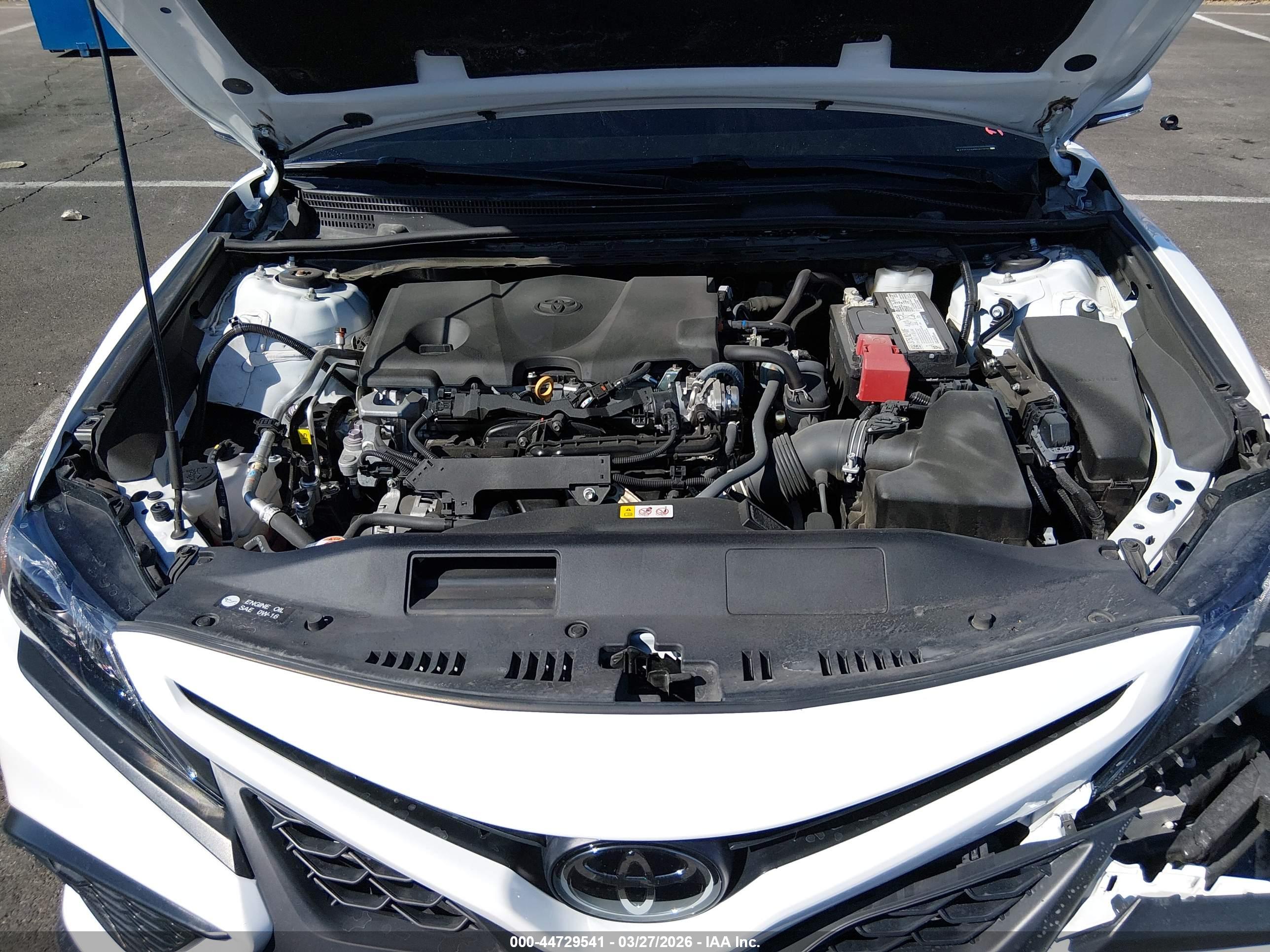 TOYOTA CAMRY image 10