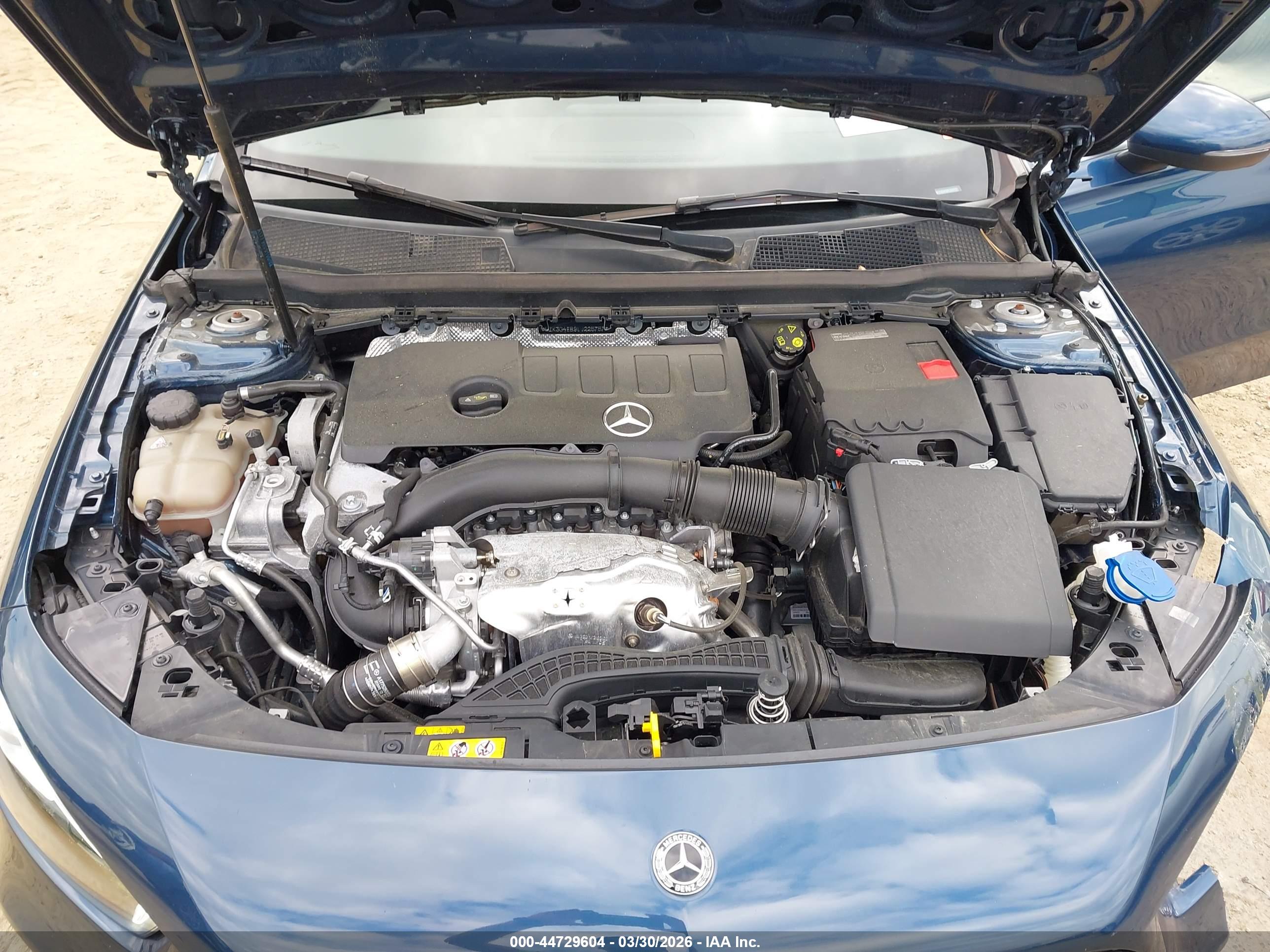 MERCEDES-BENZ A image 10
