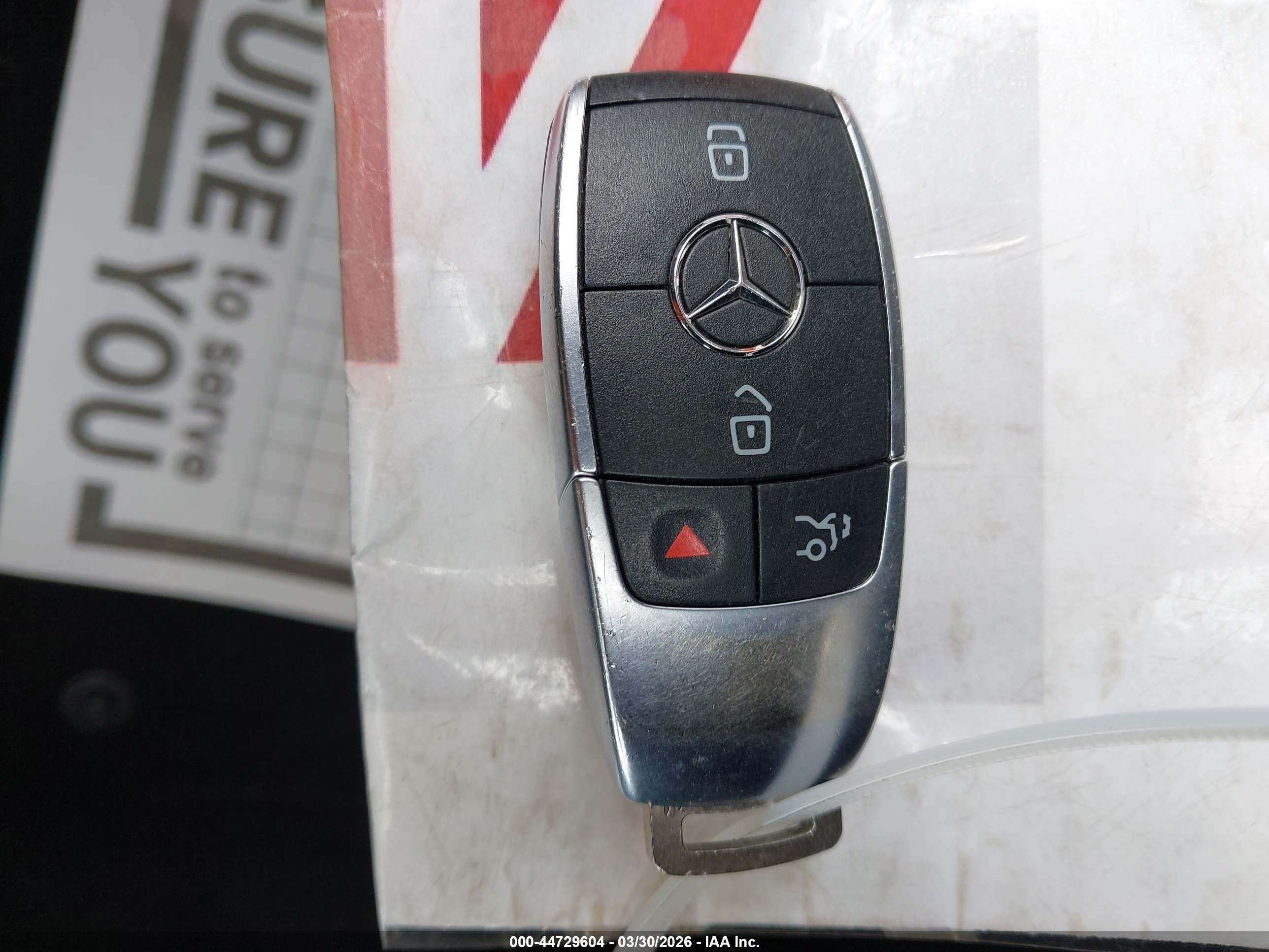 MERCEDES-BENZ A image 11