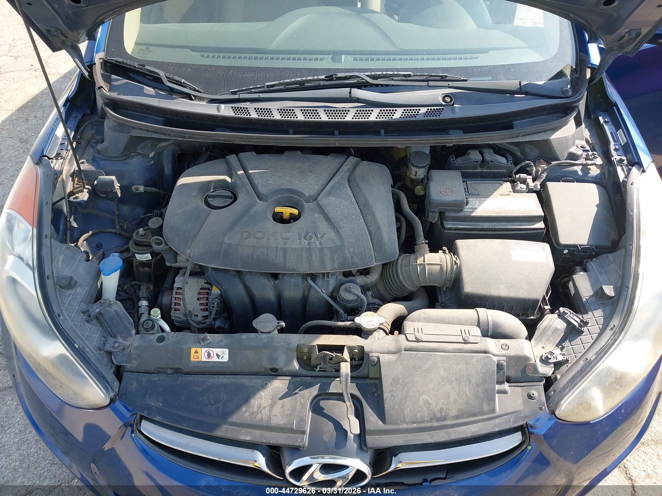 HYUNDAI ELANTRA image 10