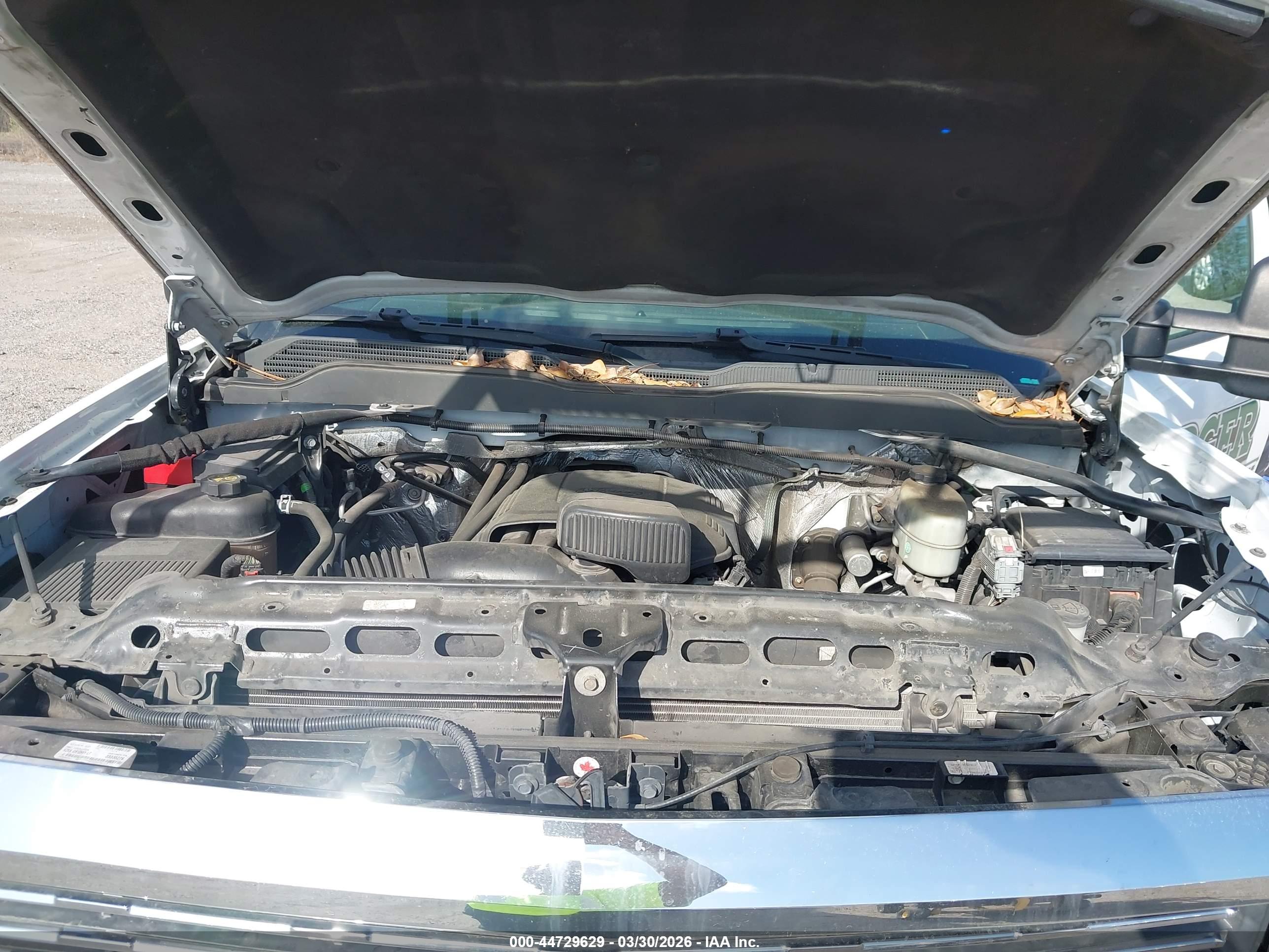 CHEVROLET SILVERADO image 10