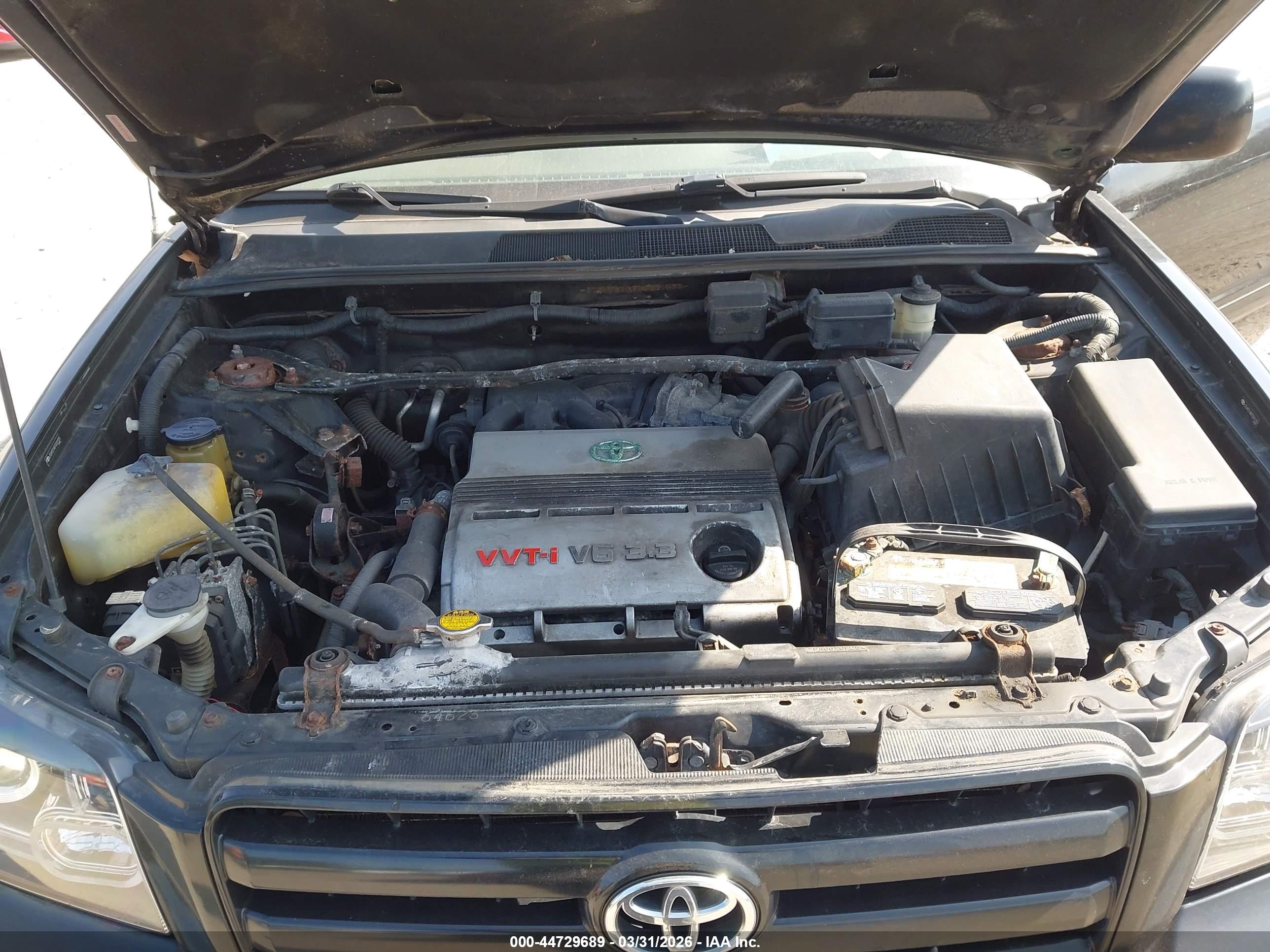 TOYOTA HIGHLANDER image 10