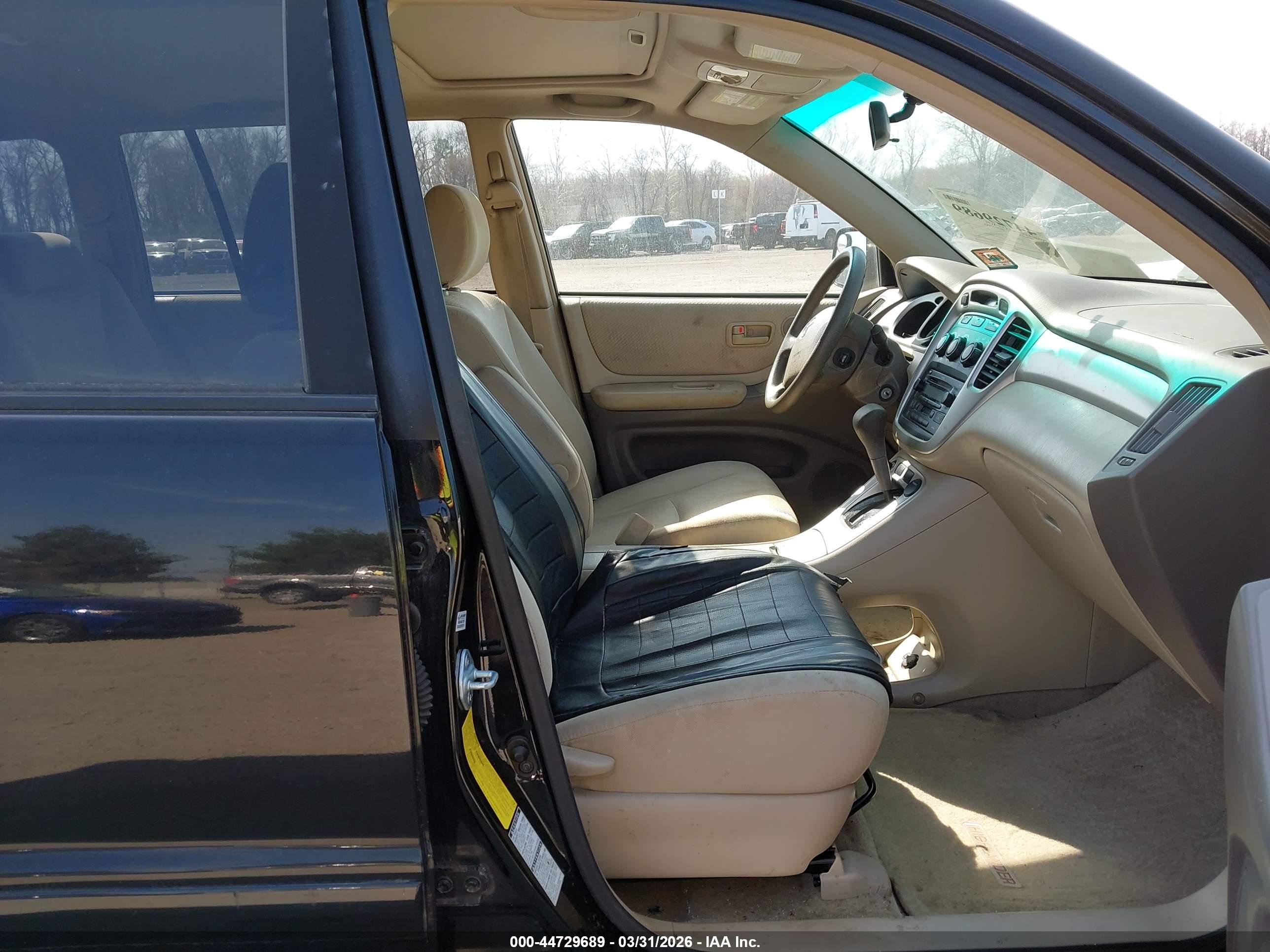 TOYOTA HIGHLANDER image 5