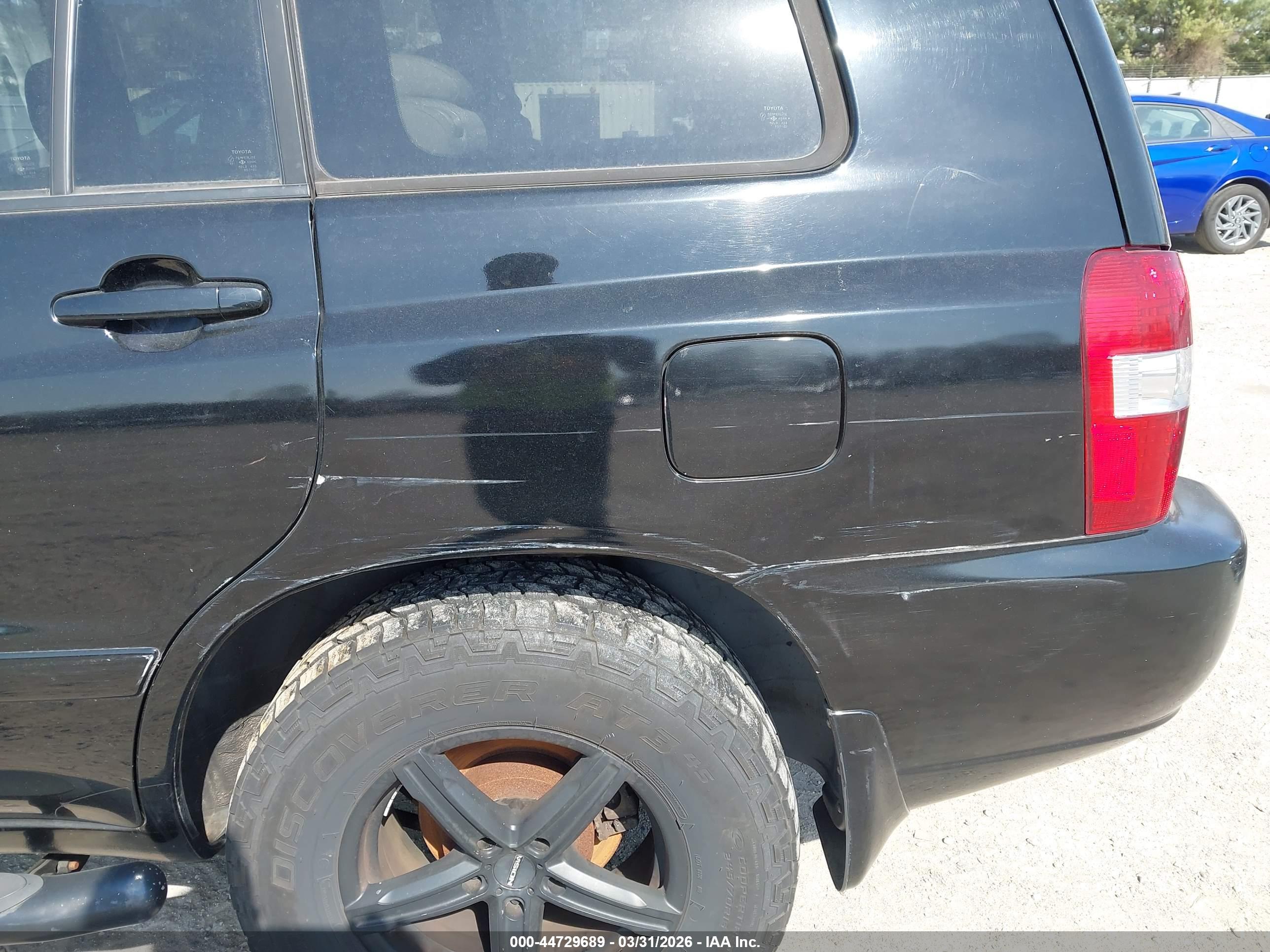 TOYOTA HIGHLANDER image 6