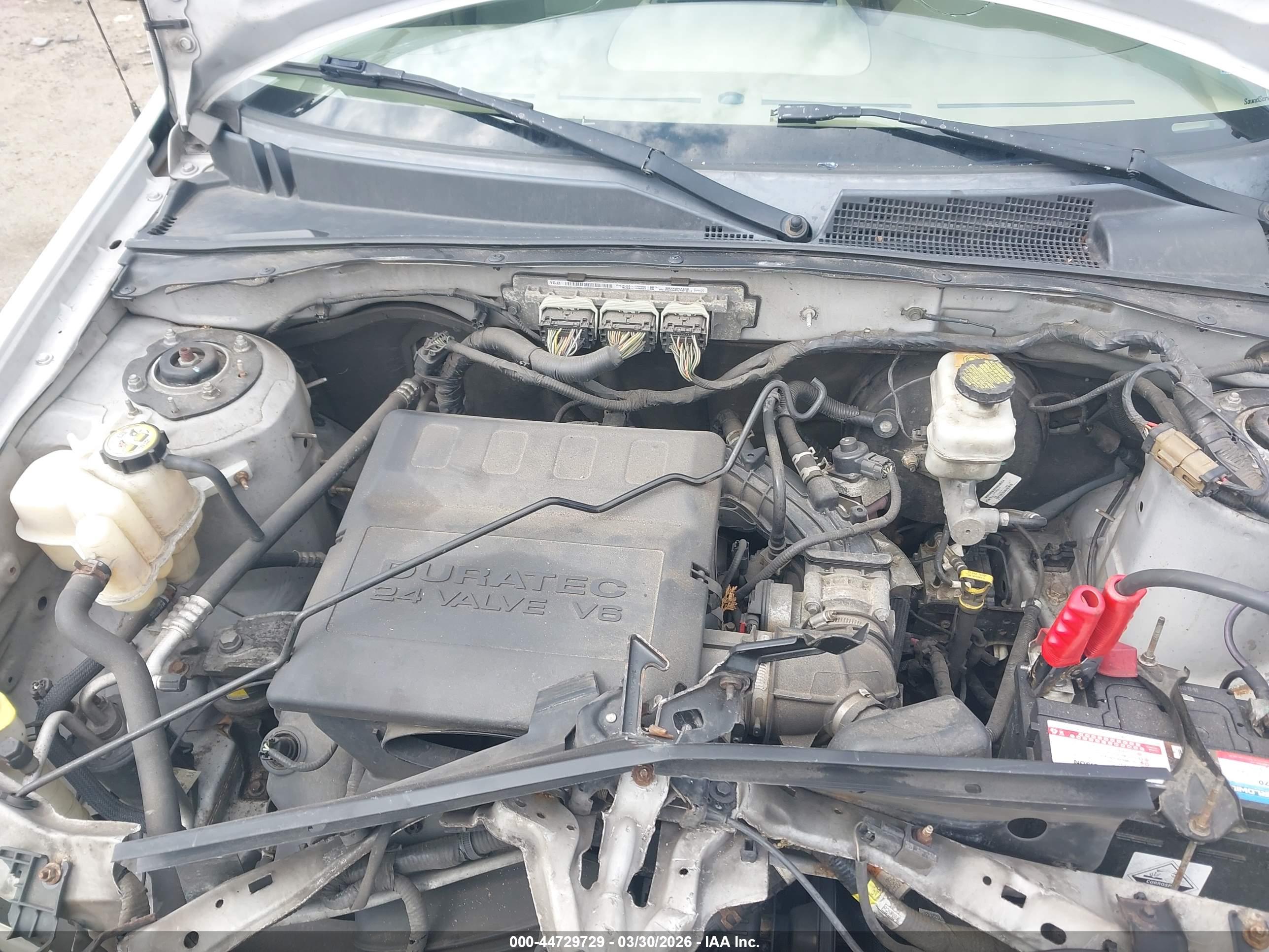 FORD ESCAPE image 10