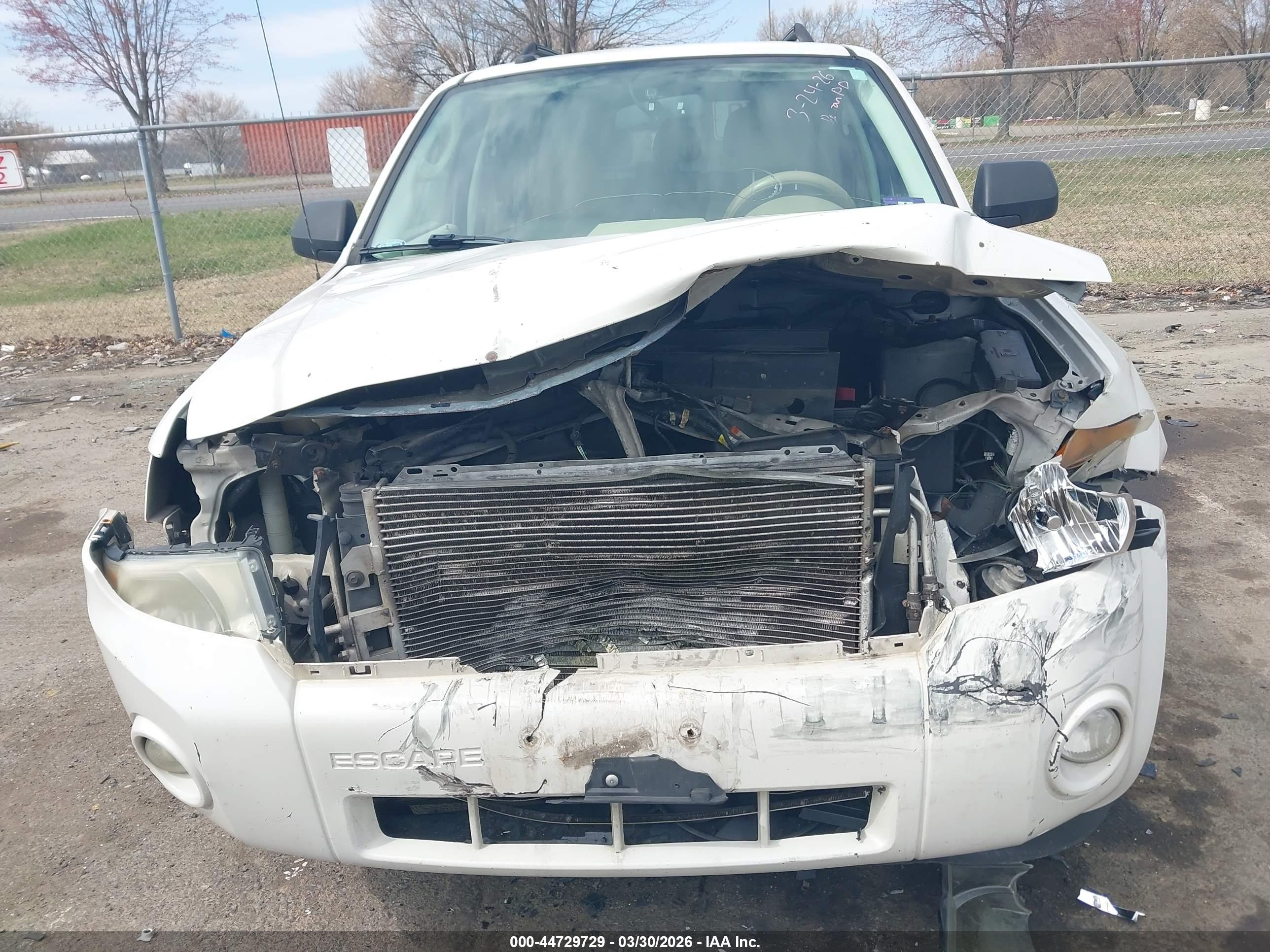 FORD ESCAPE image 6