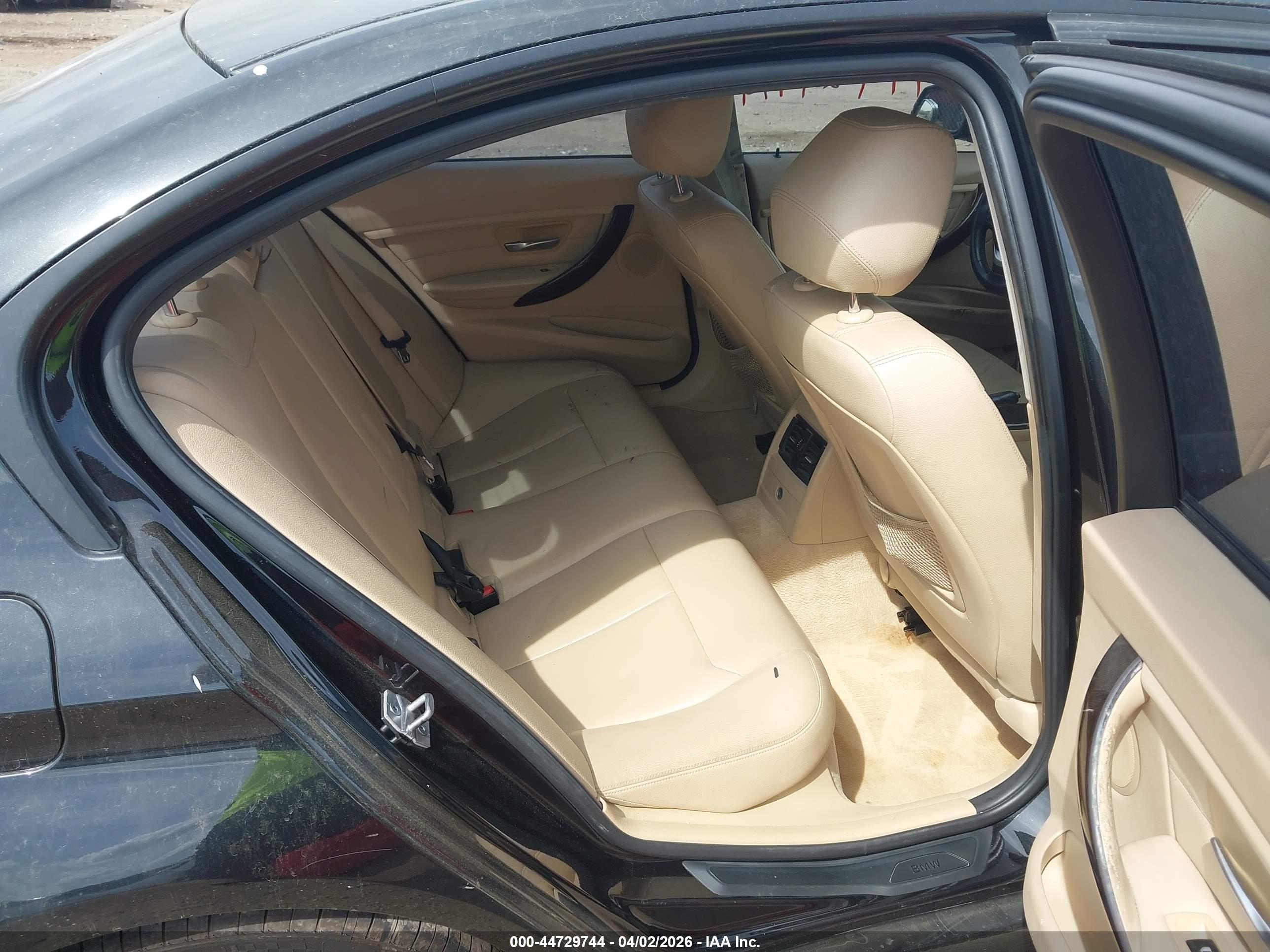 BMW 328I image 8