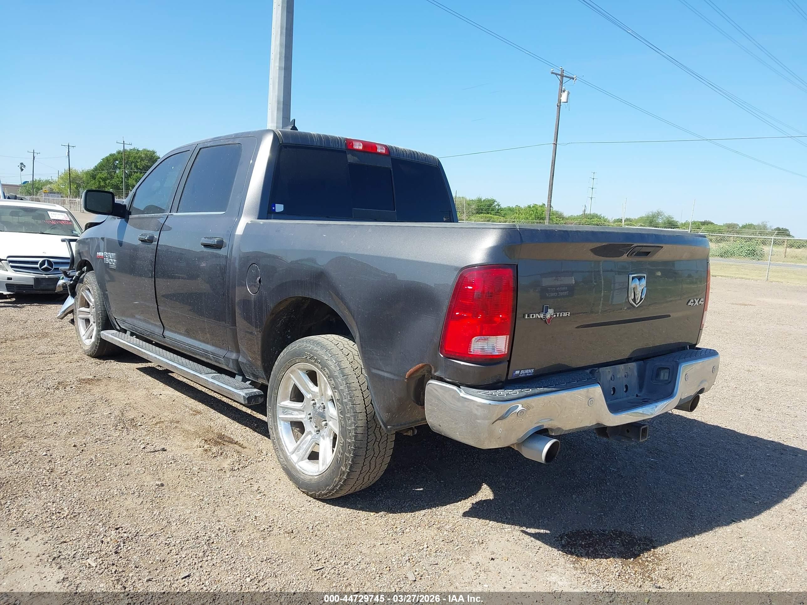 RAM 1500 image 3