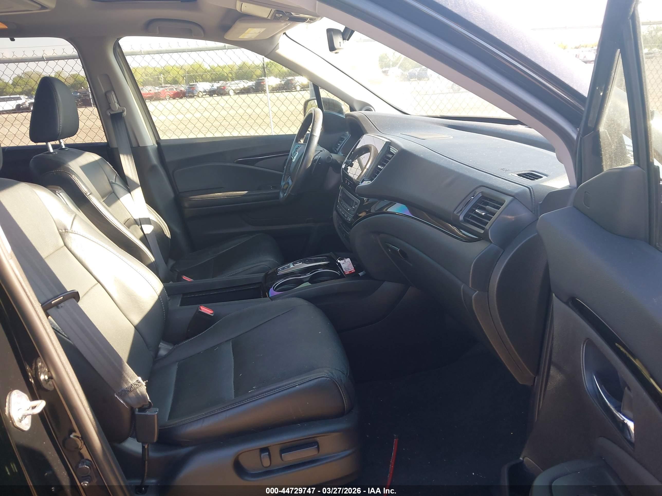 HONDA PILOT image 5