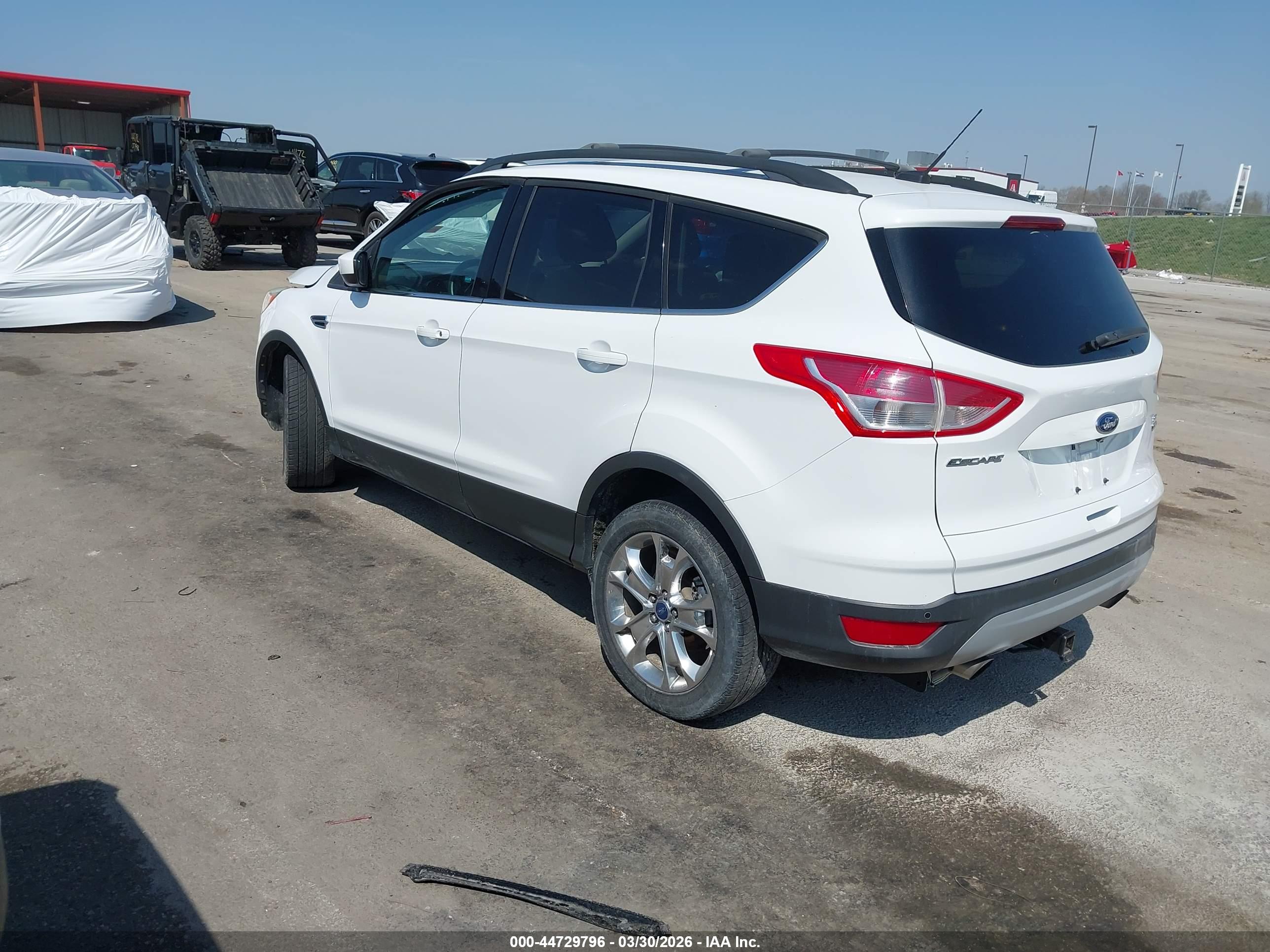FORD ESCAPE image 3