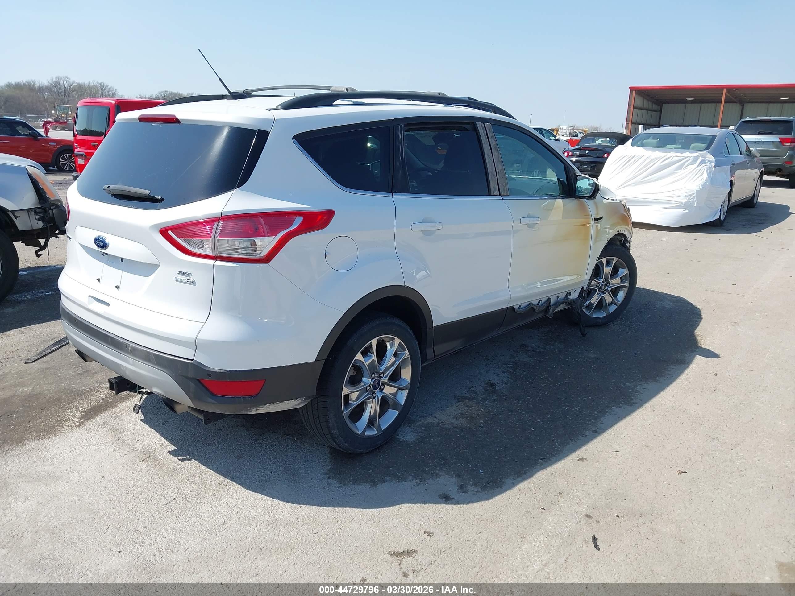 FORD ESCAPE image 4