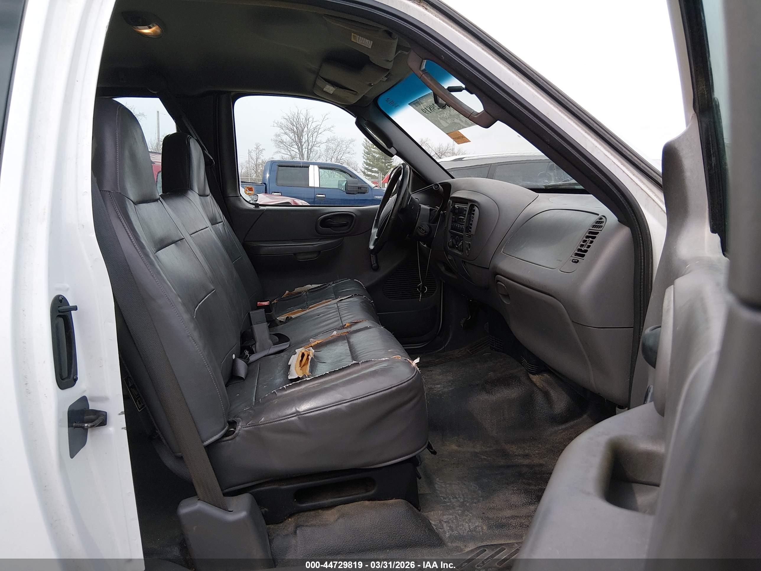 FORD F150 image 5