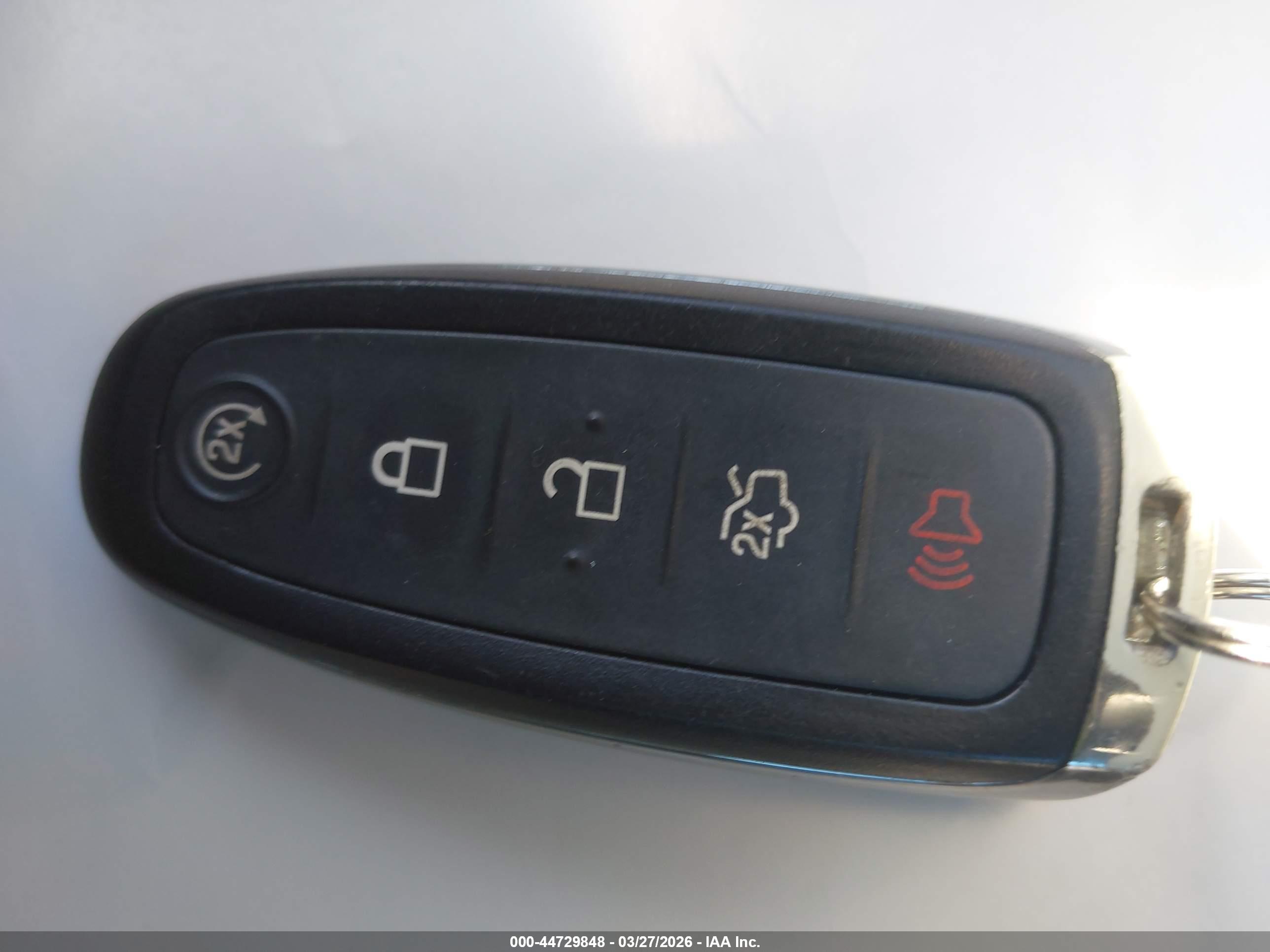 FORD ESCAPE image 11