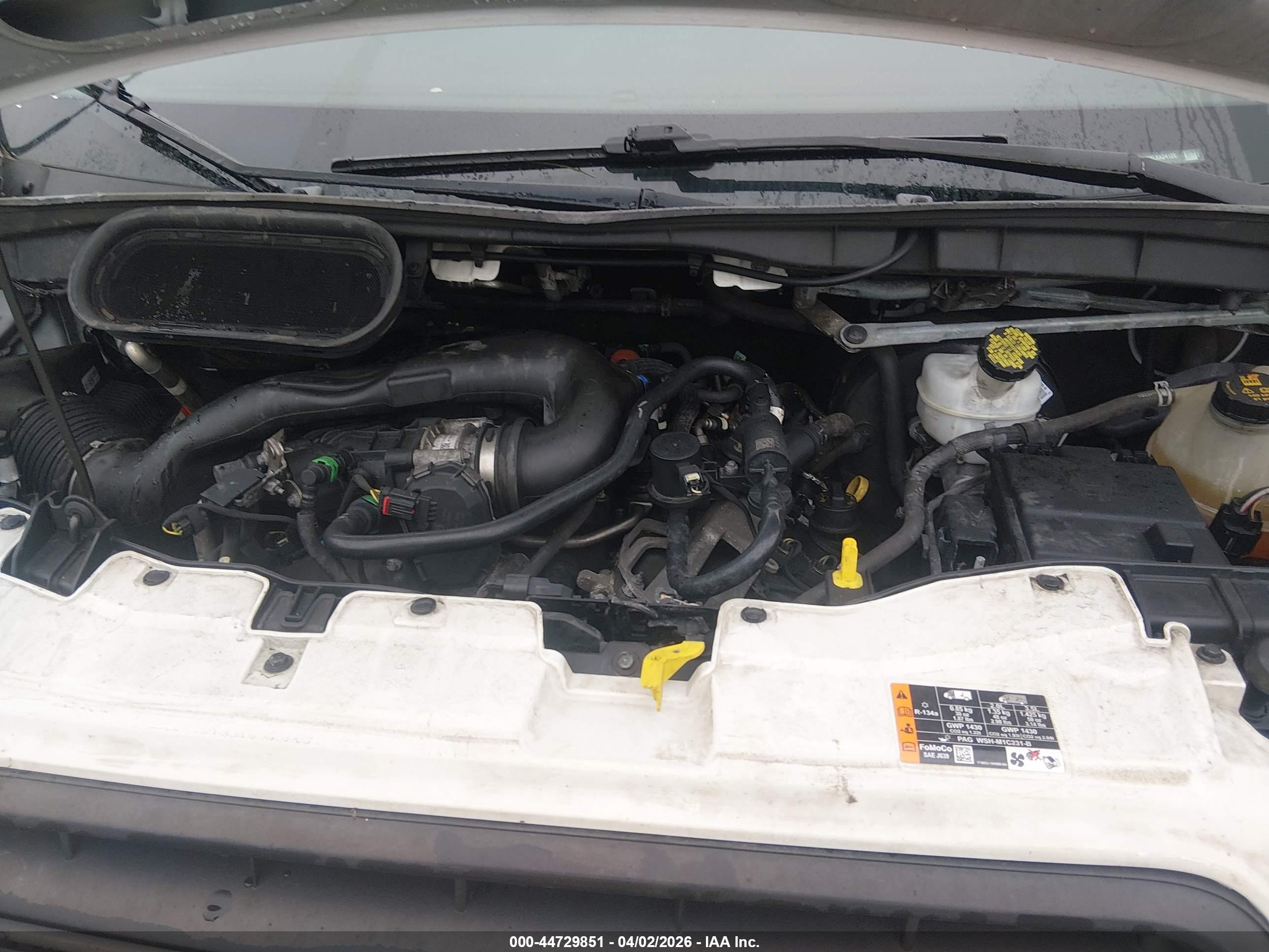 FORD TRANSIT-250 image 10