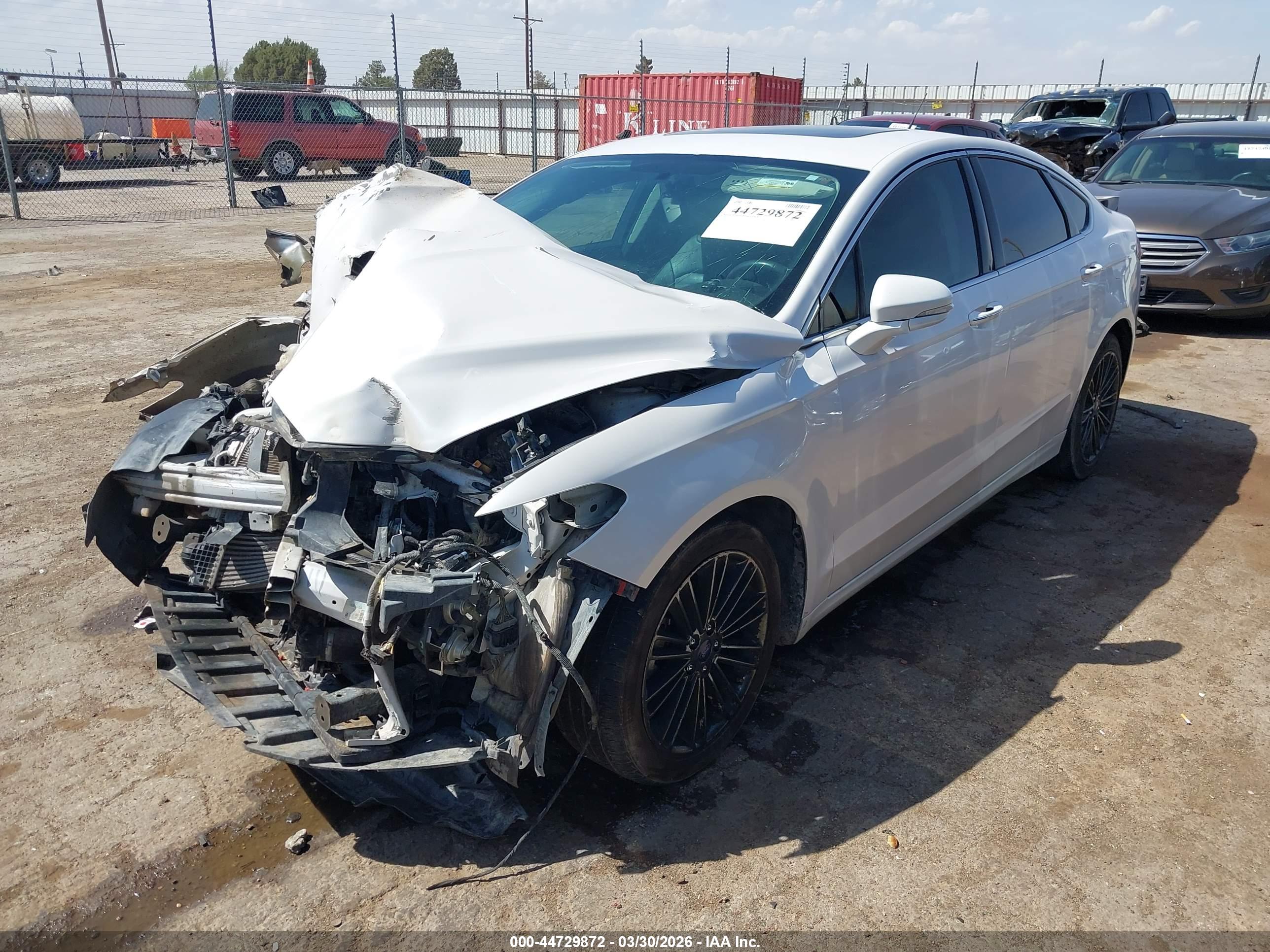 FORD FUSION image 2