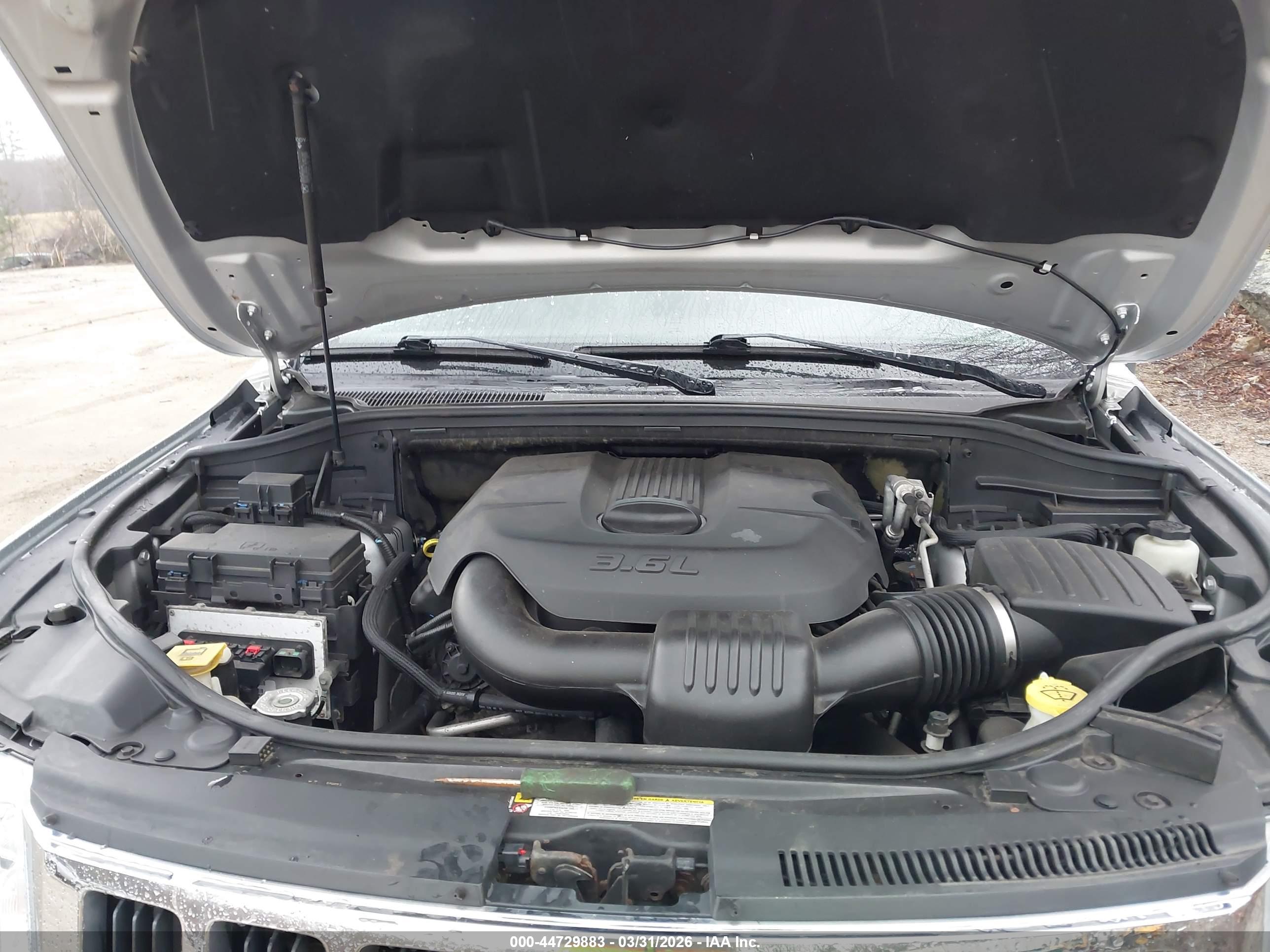 JEEP GRAND image 10