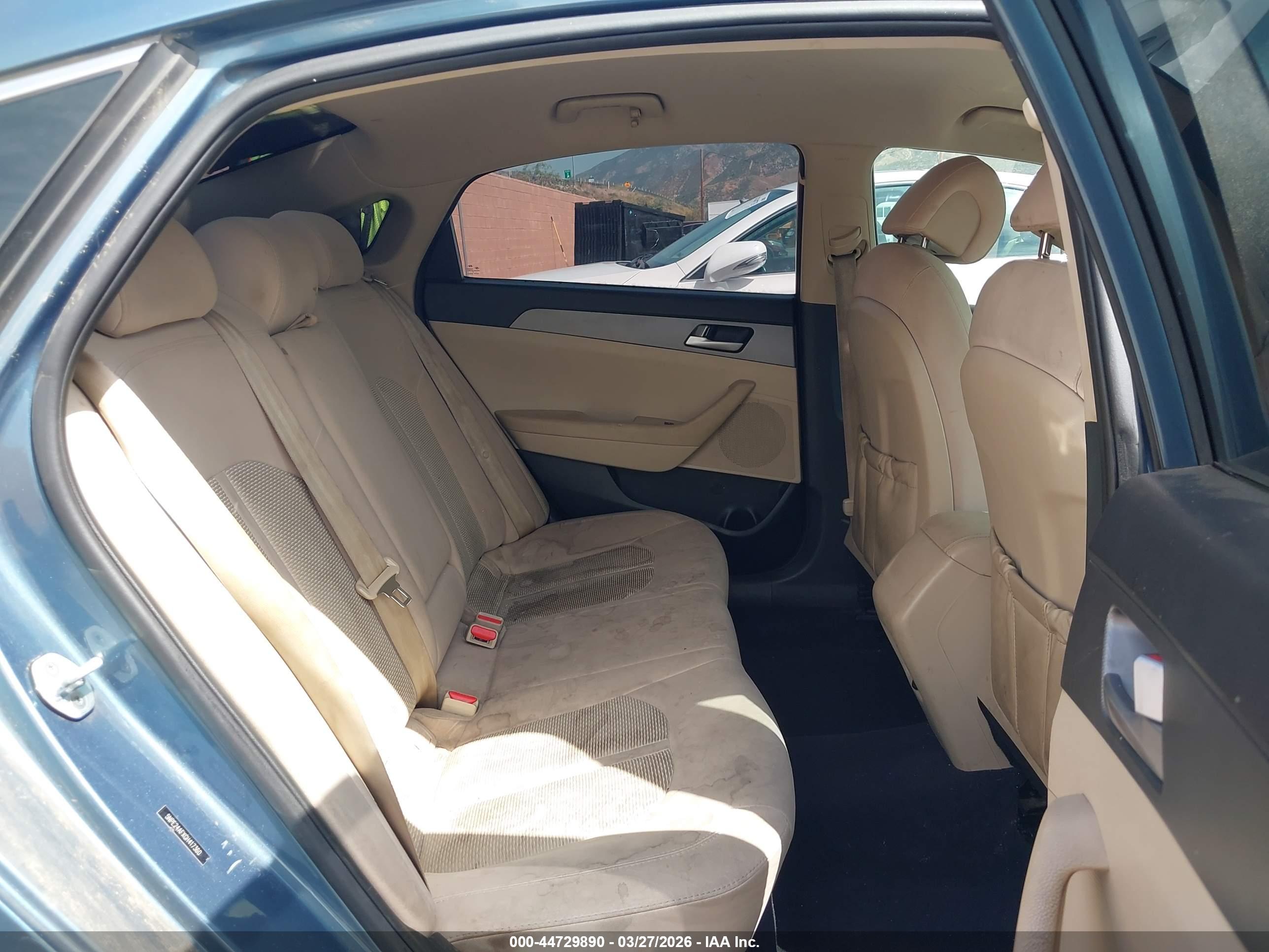HYUNDAI SONATA image 8