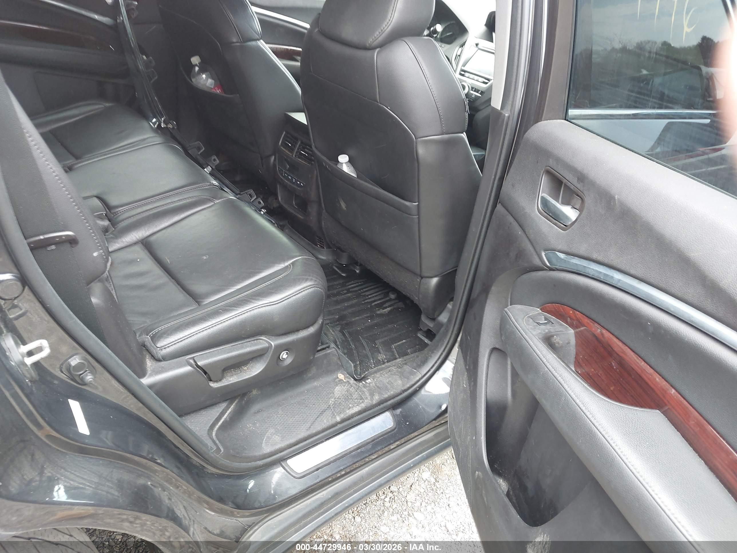 ACURA MDX image 8
