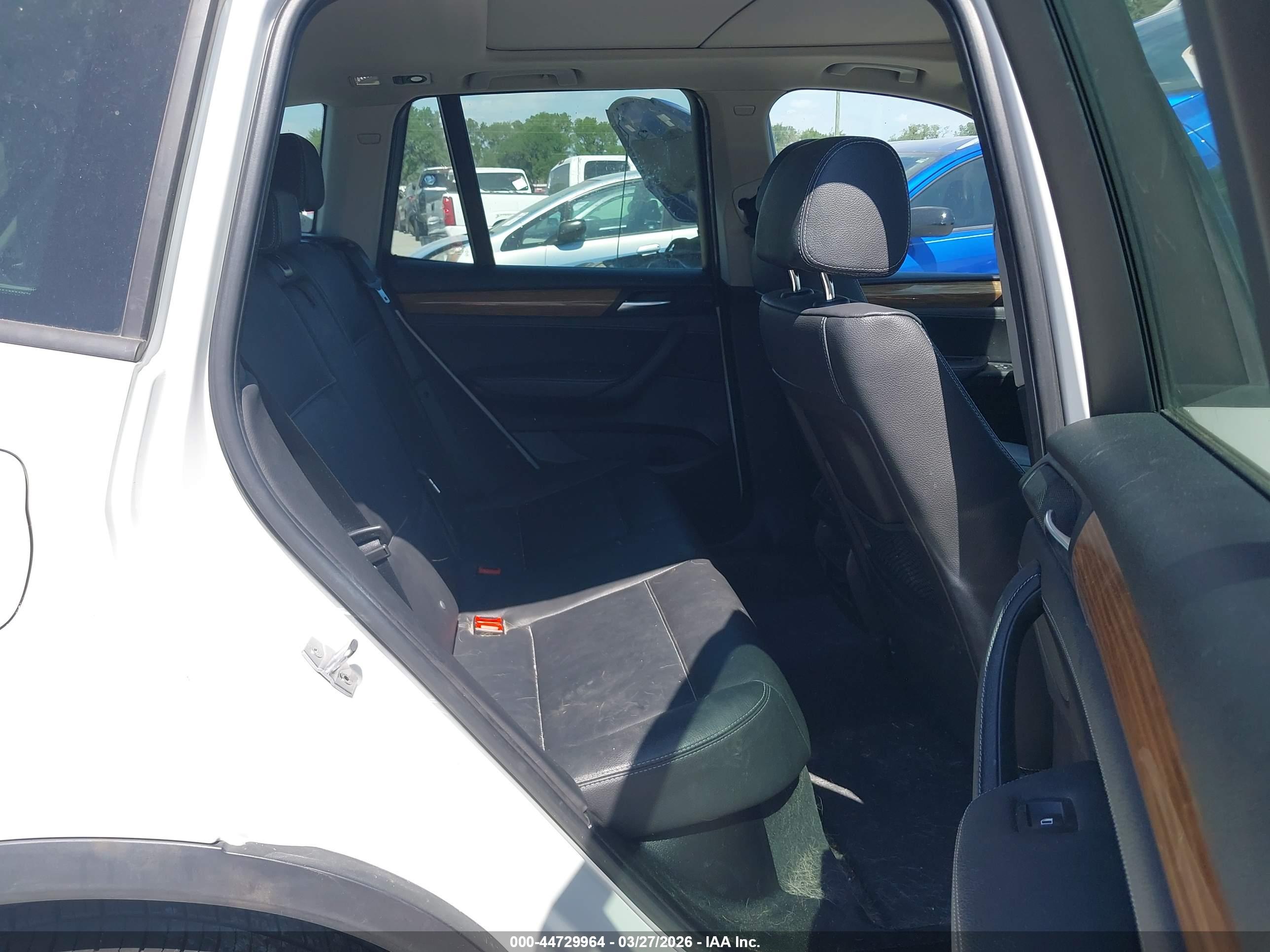 BMW X3 image 8