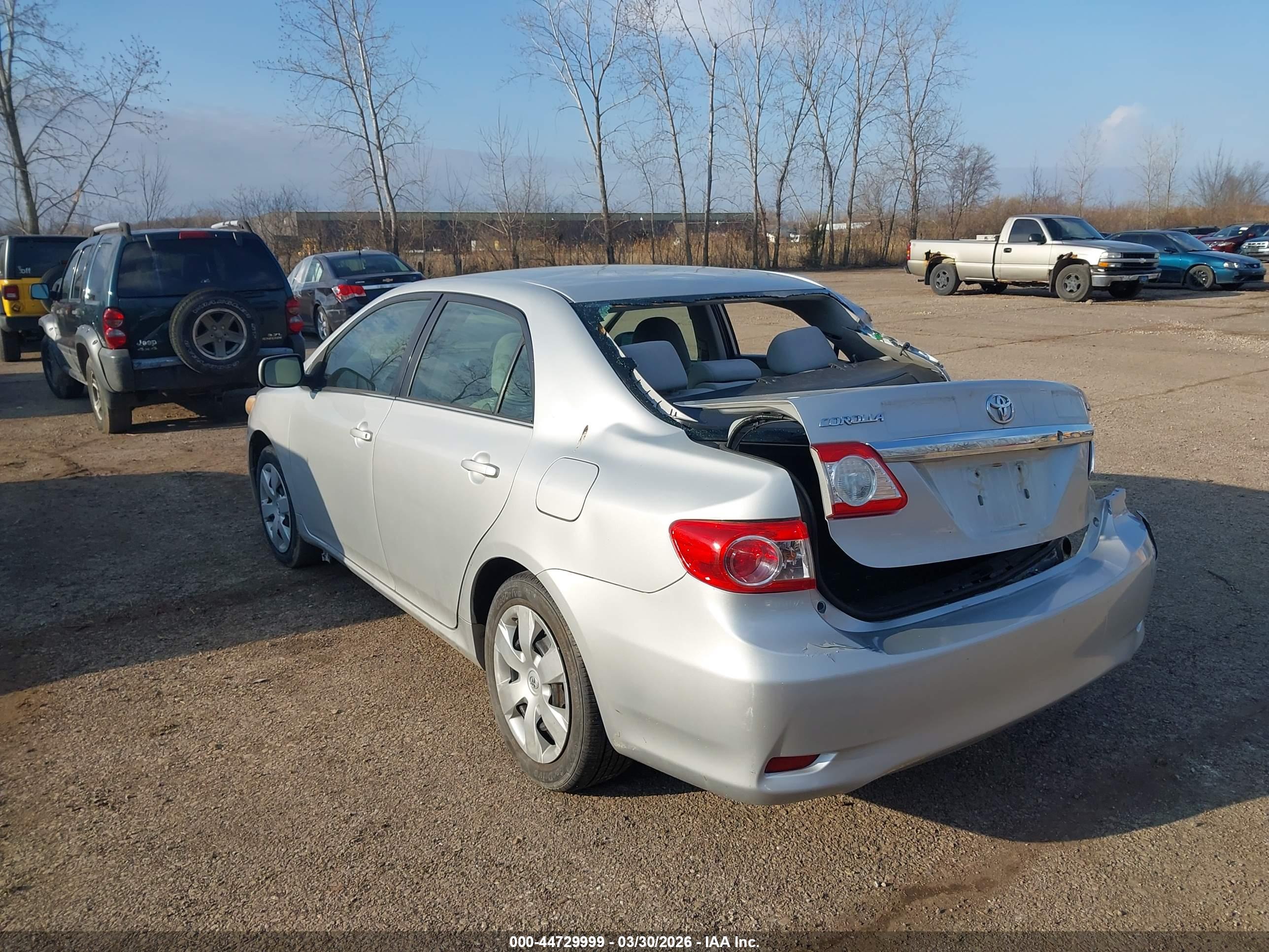 TOYOTA COROLLA image 3