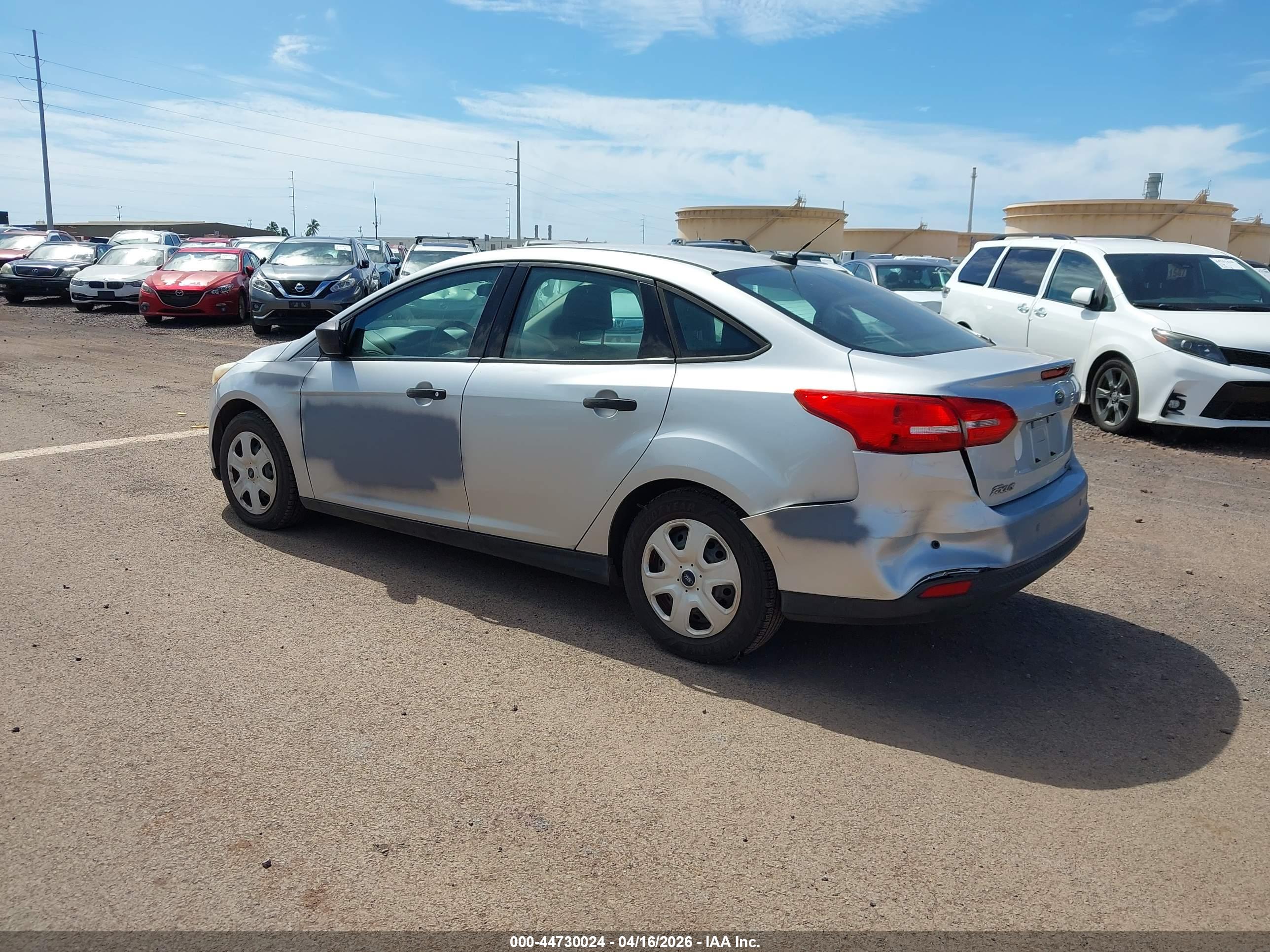 FORD FOCUS image 3
