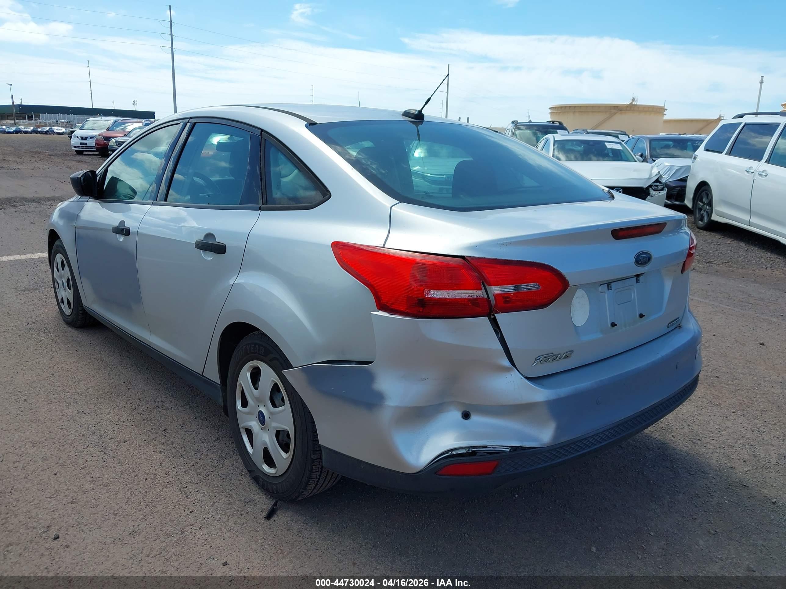 FORD FOCUS image 6