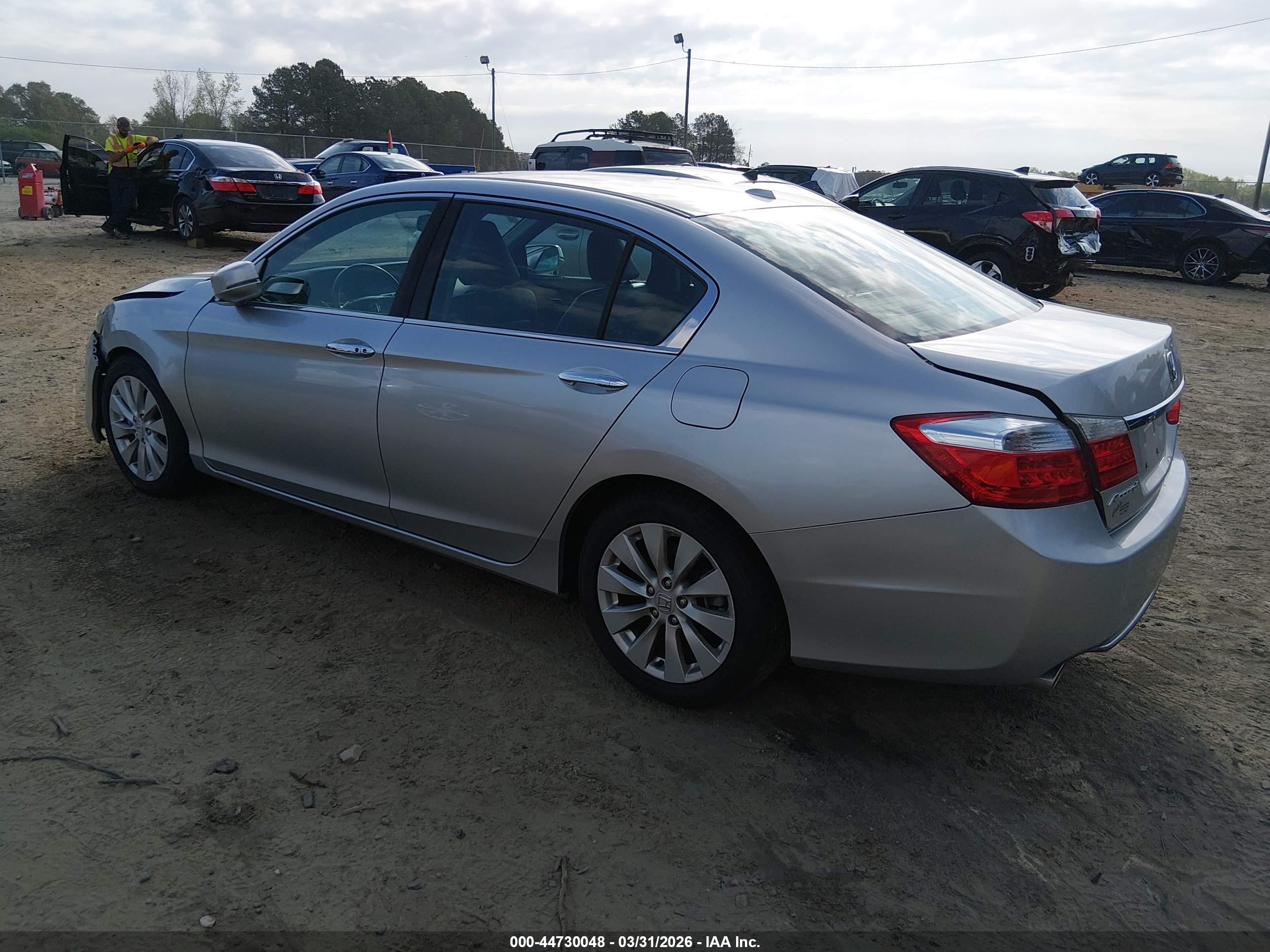HONDA ACCORD image 3