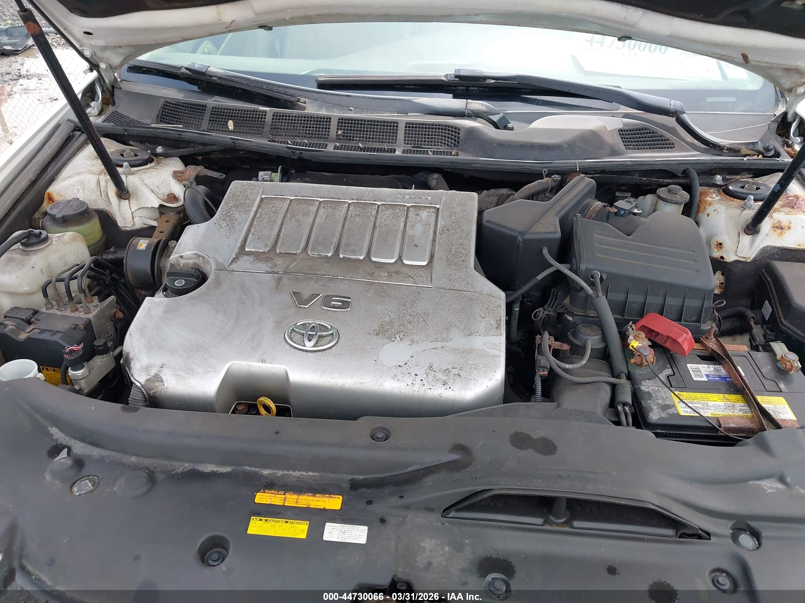 TOYOTA AVALON image 10
