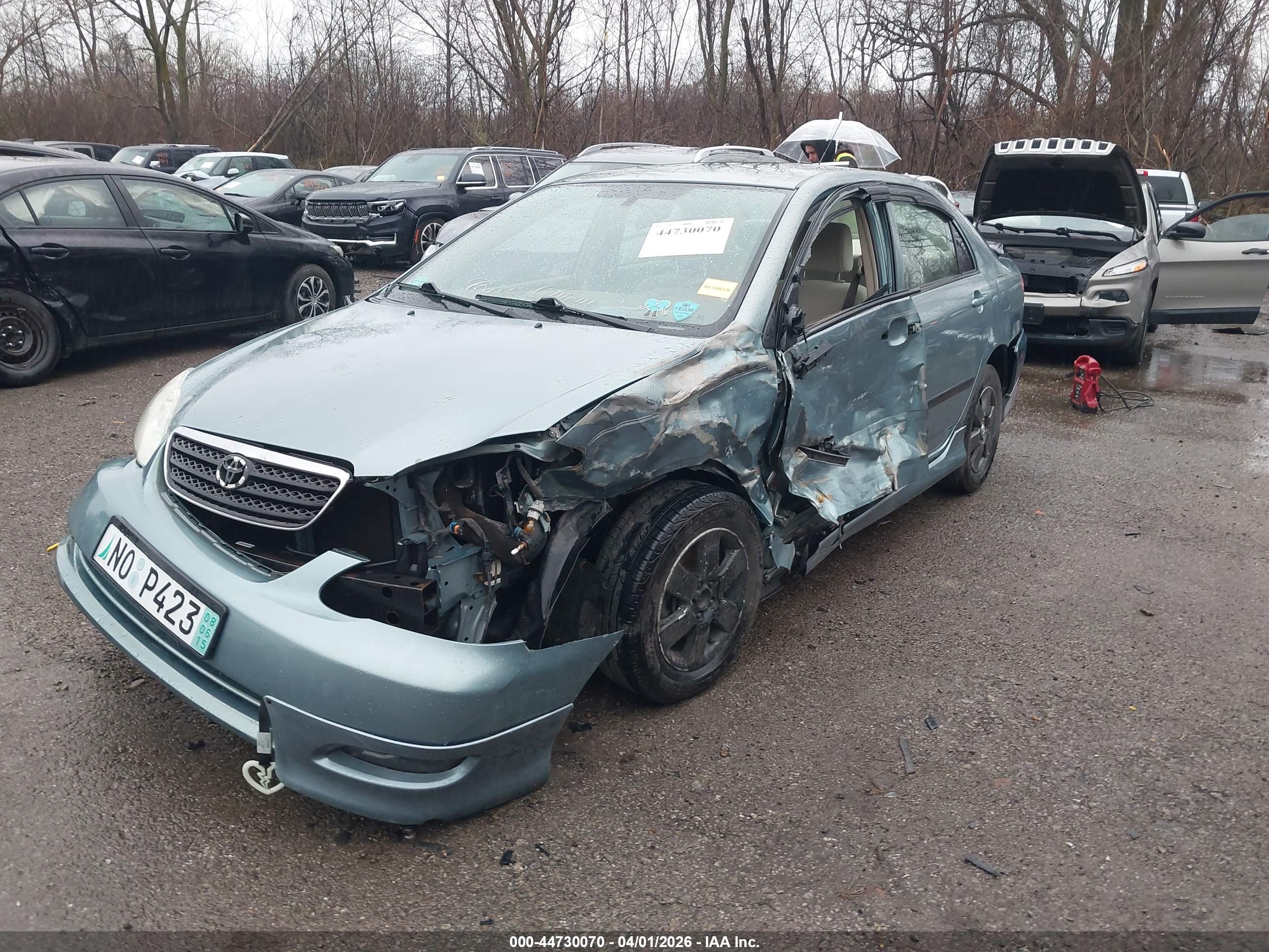 TOYOTA COROLLA image 2