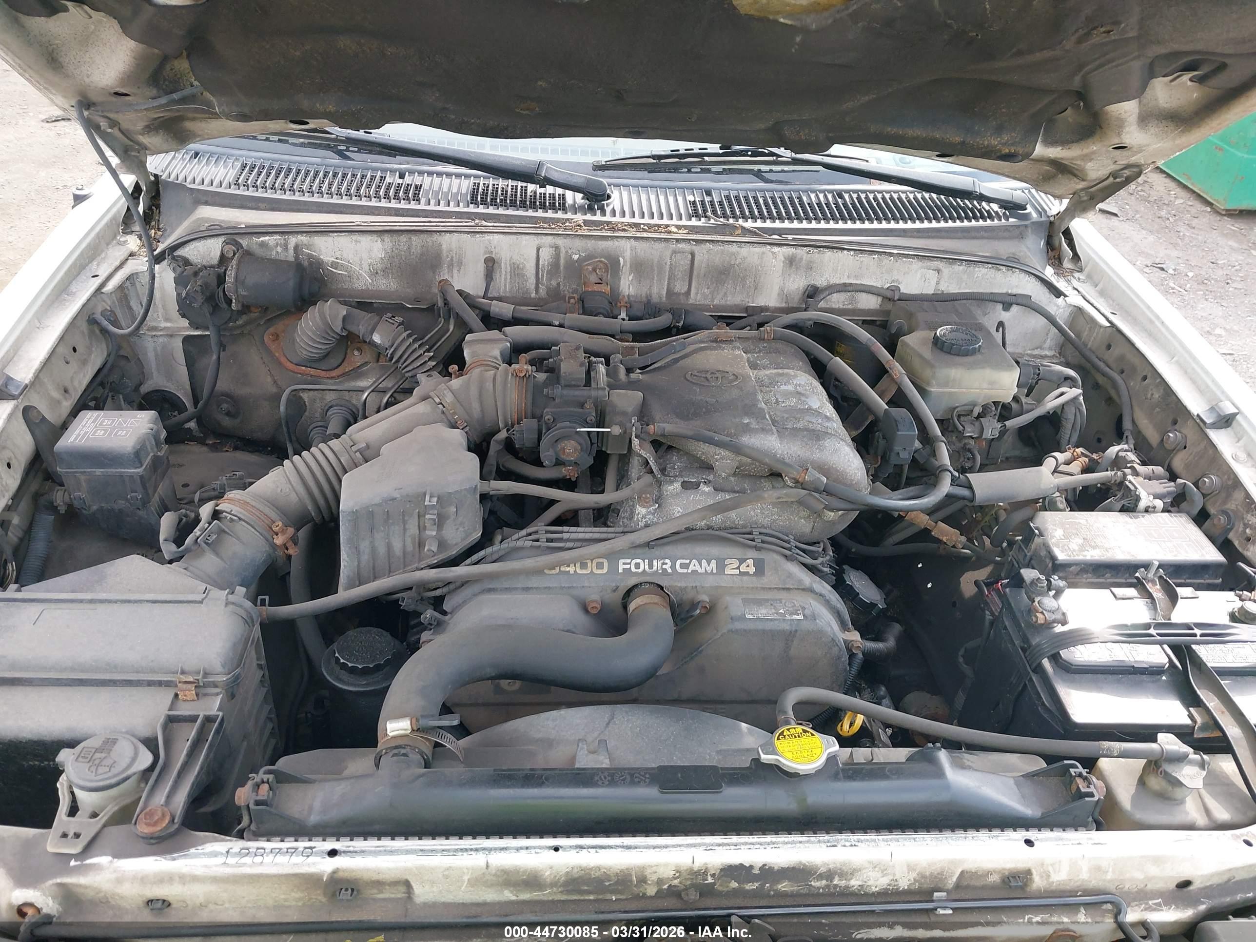 TOYOTA 4RUNNER image 10