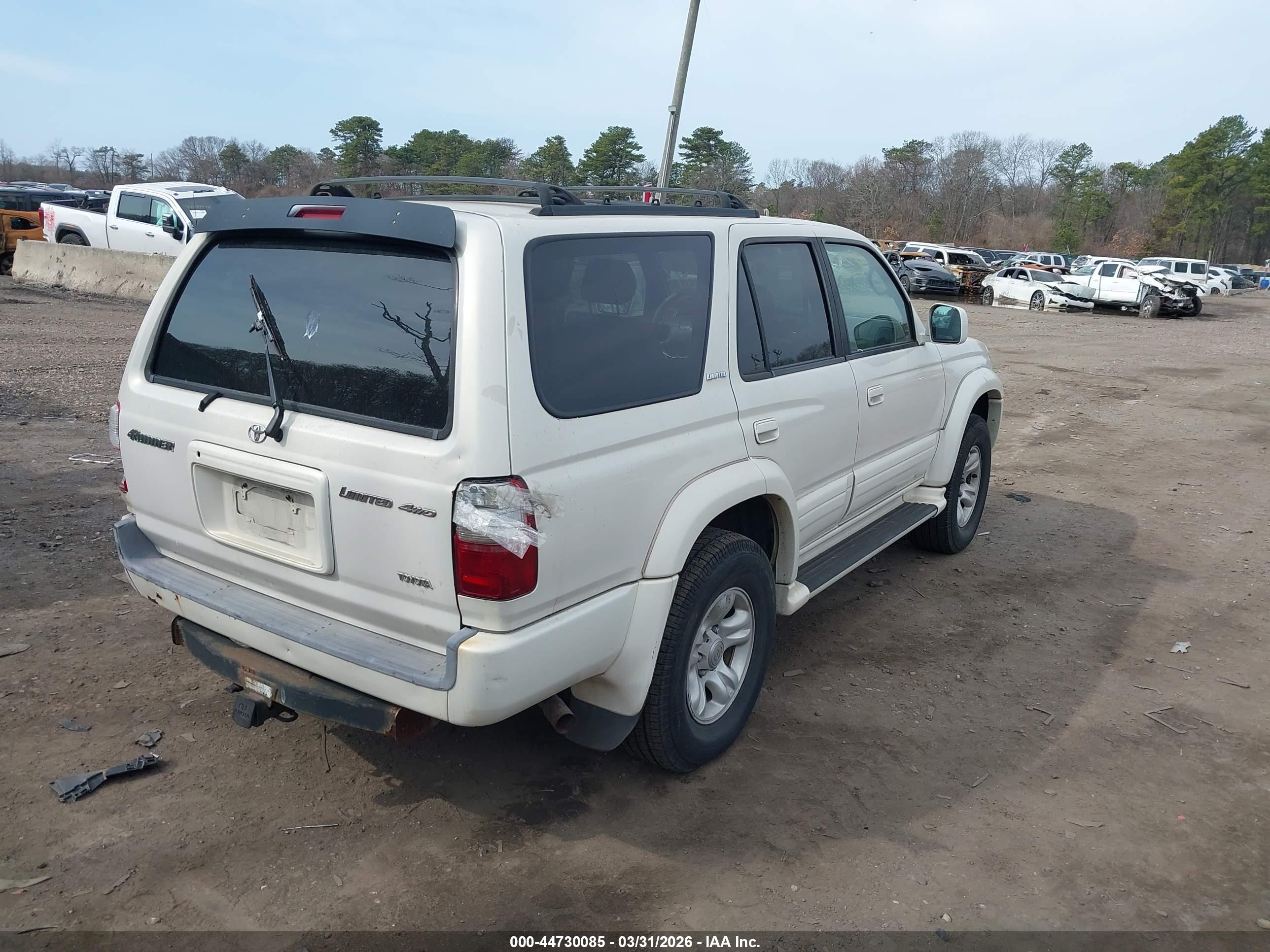 TOYOTA 4RUNNER image 4