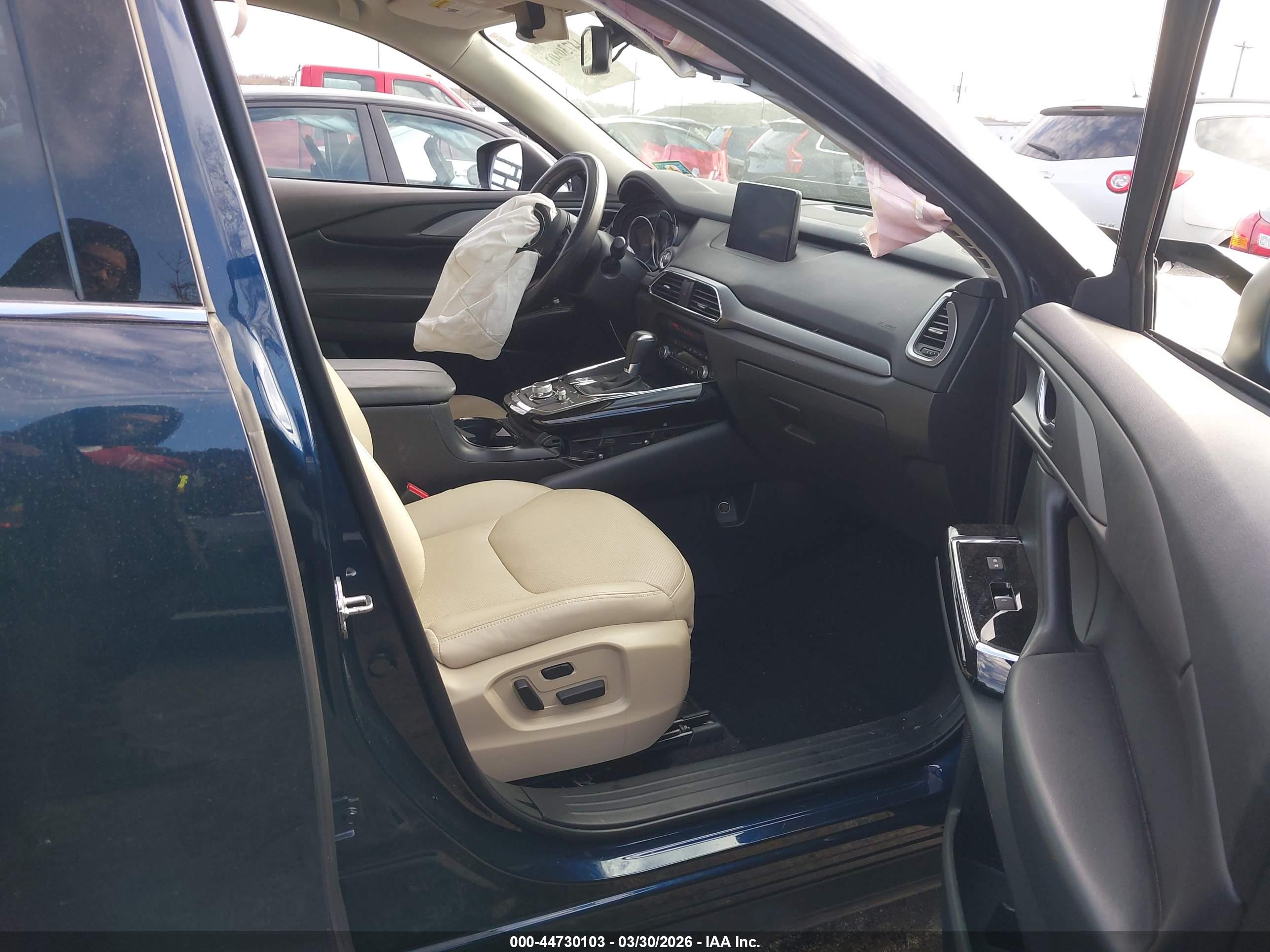 MAZDA CX-9 image 5
