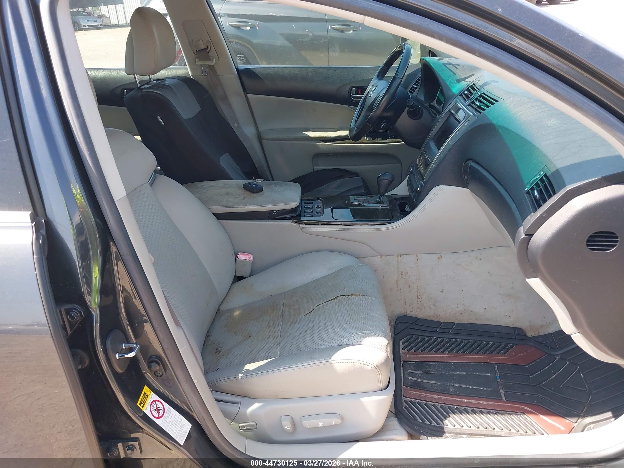 LEXUS GS image 5