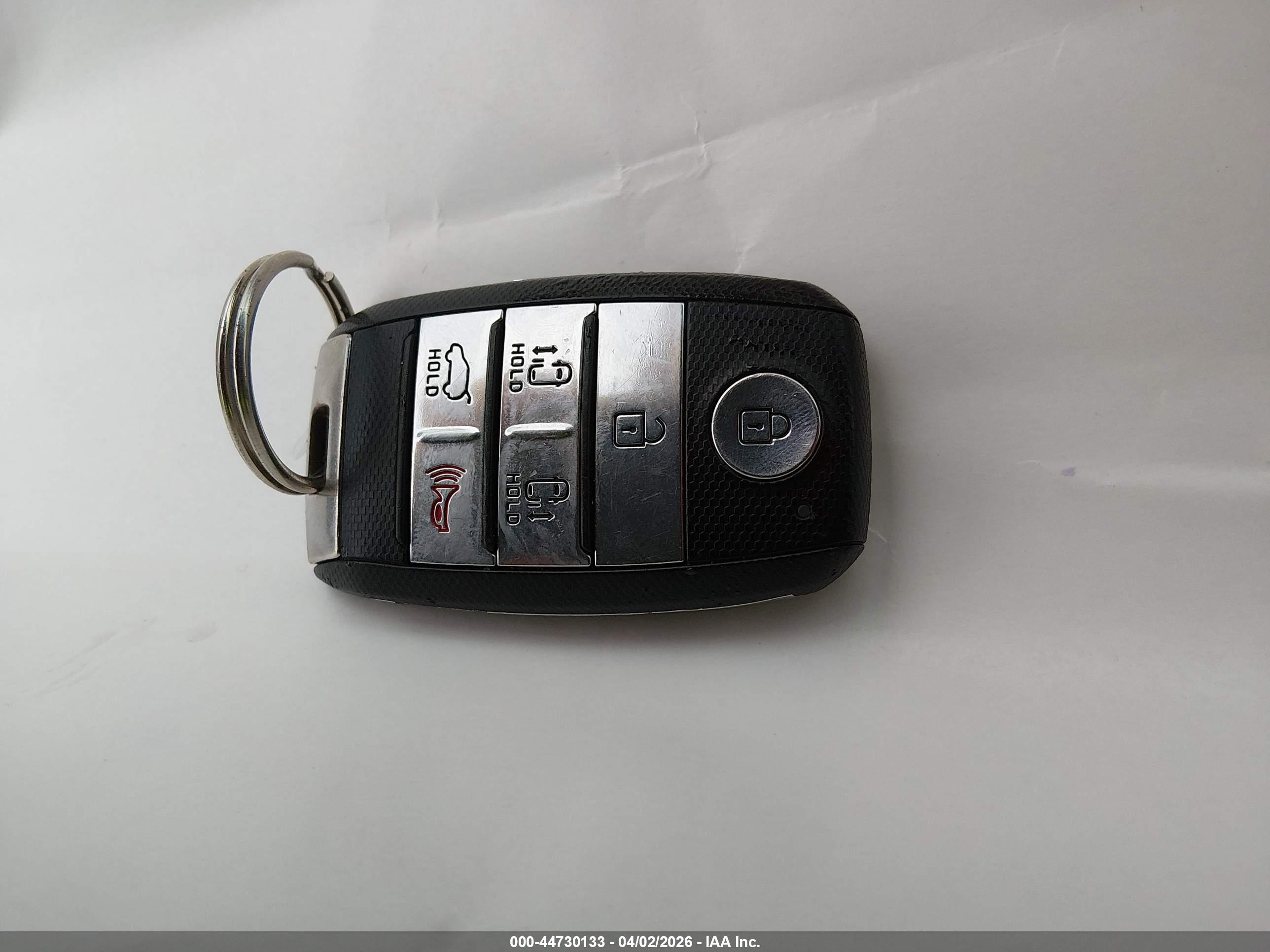 KIA SEDONA image 11