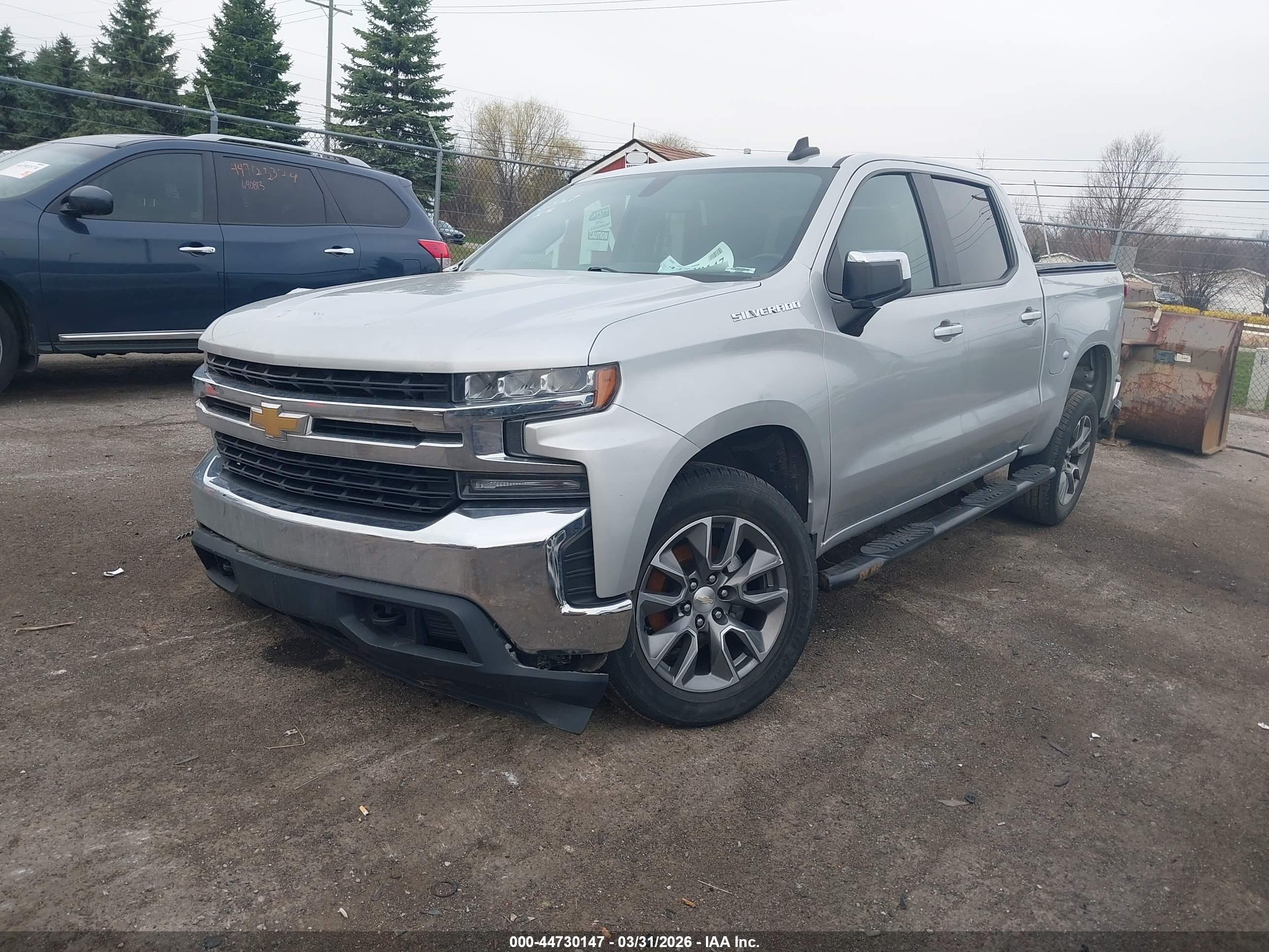 CHEVROLET SILVERADO image 2