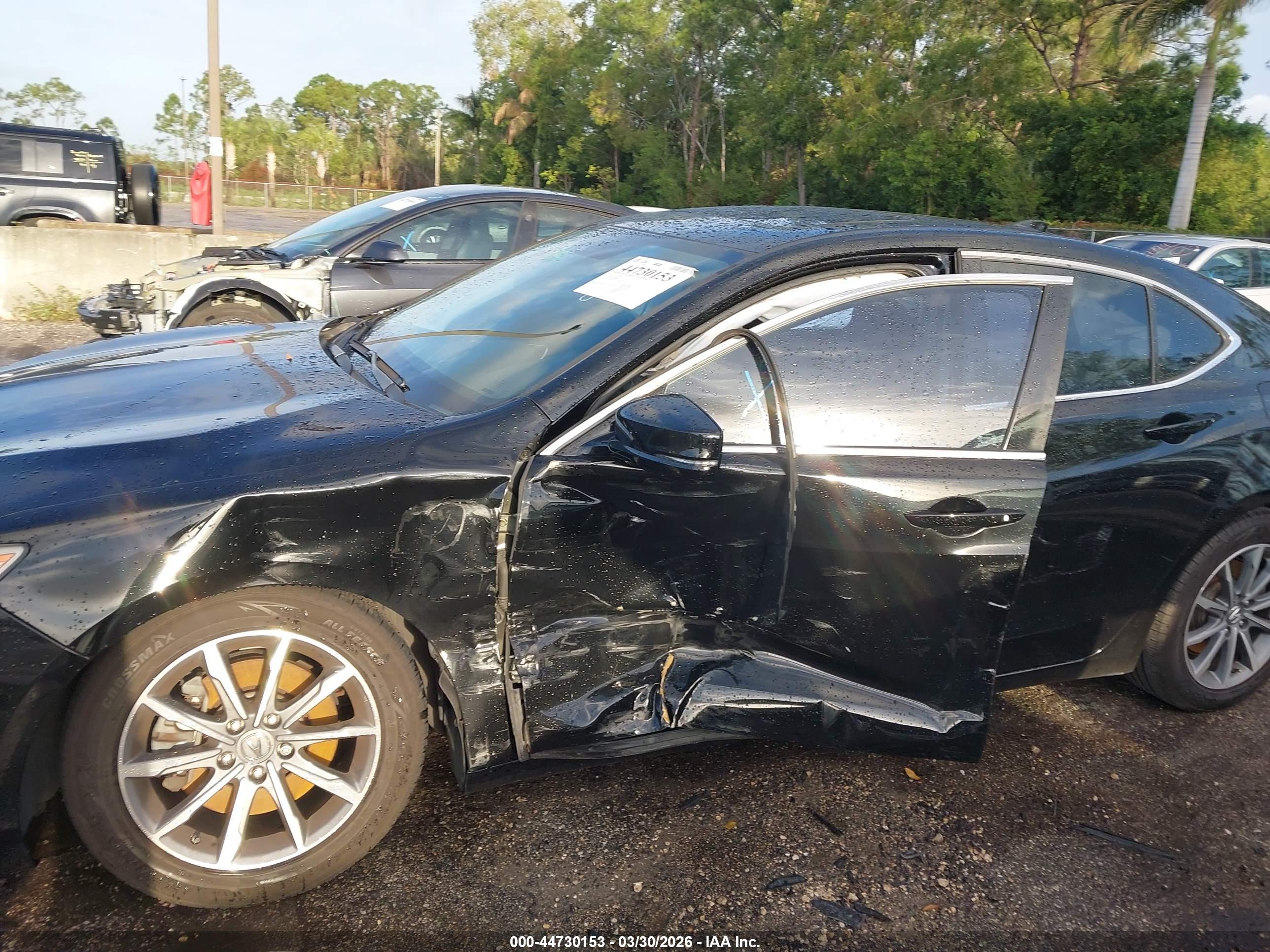 ACURA TLX image 6