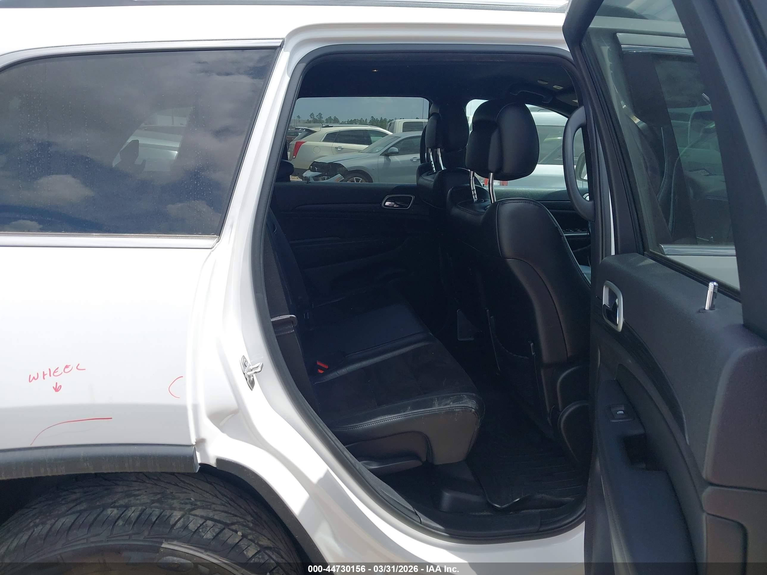 JEEP GRAND image 8